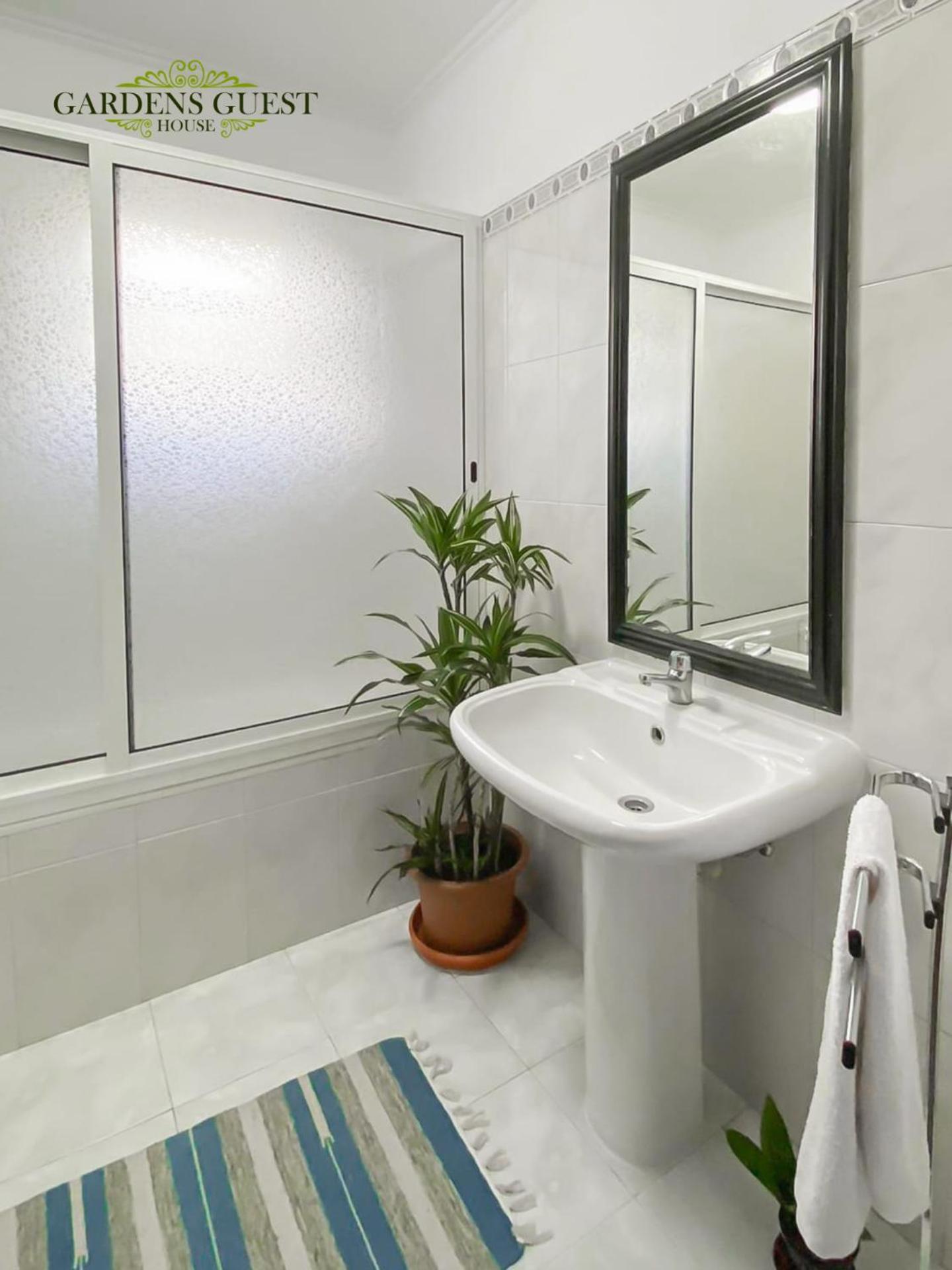 Standard Triple Room photo 2