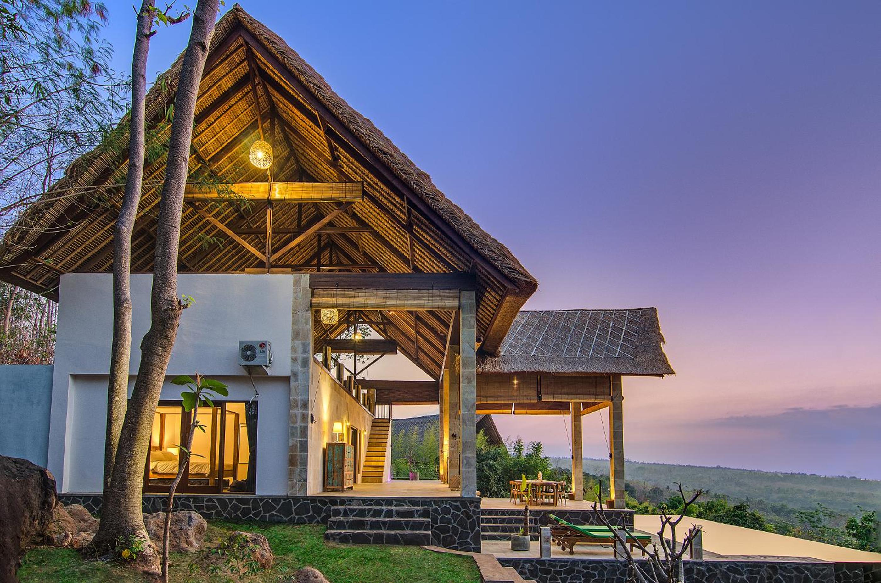 Superior 2 bedroom villa with Private Pool and Sea View photo 2
