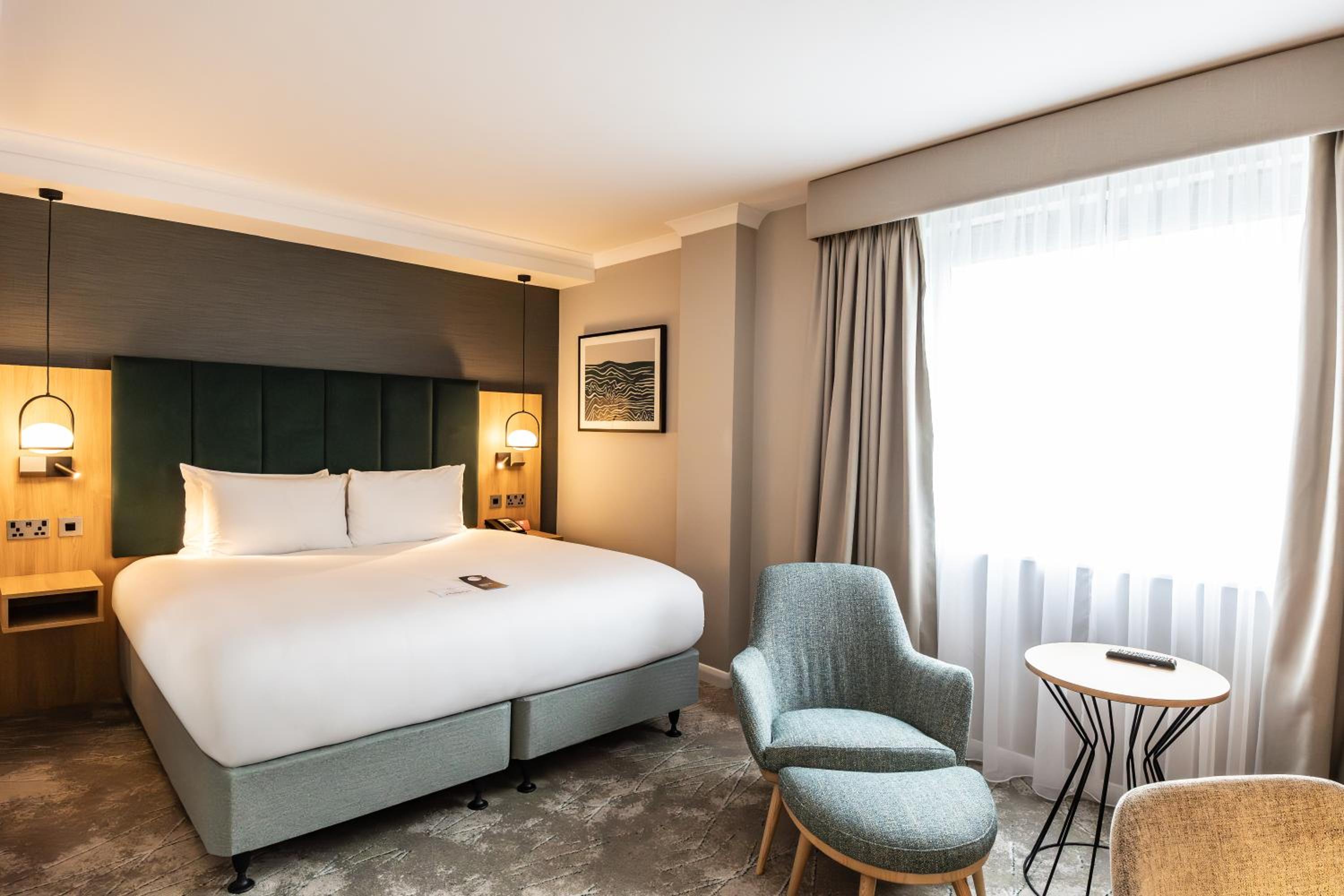 Premium King Room - Photo 1