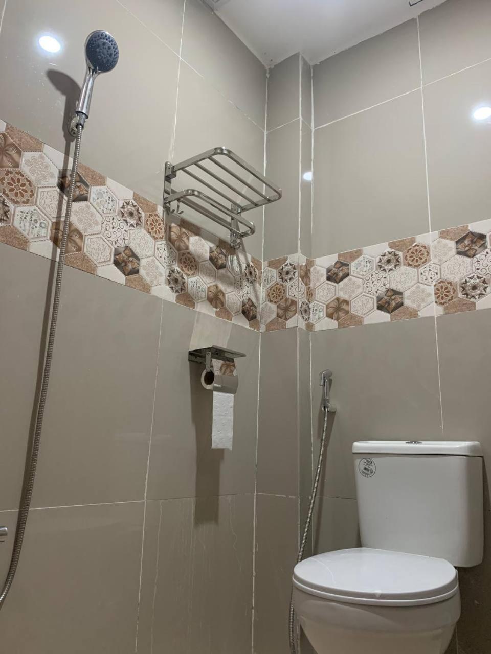 Standard Double Room - Photo 5