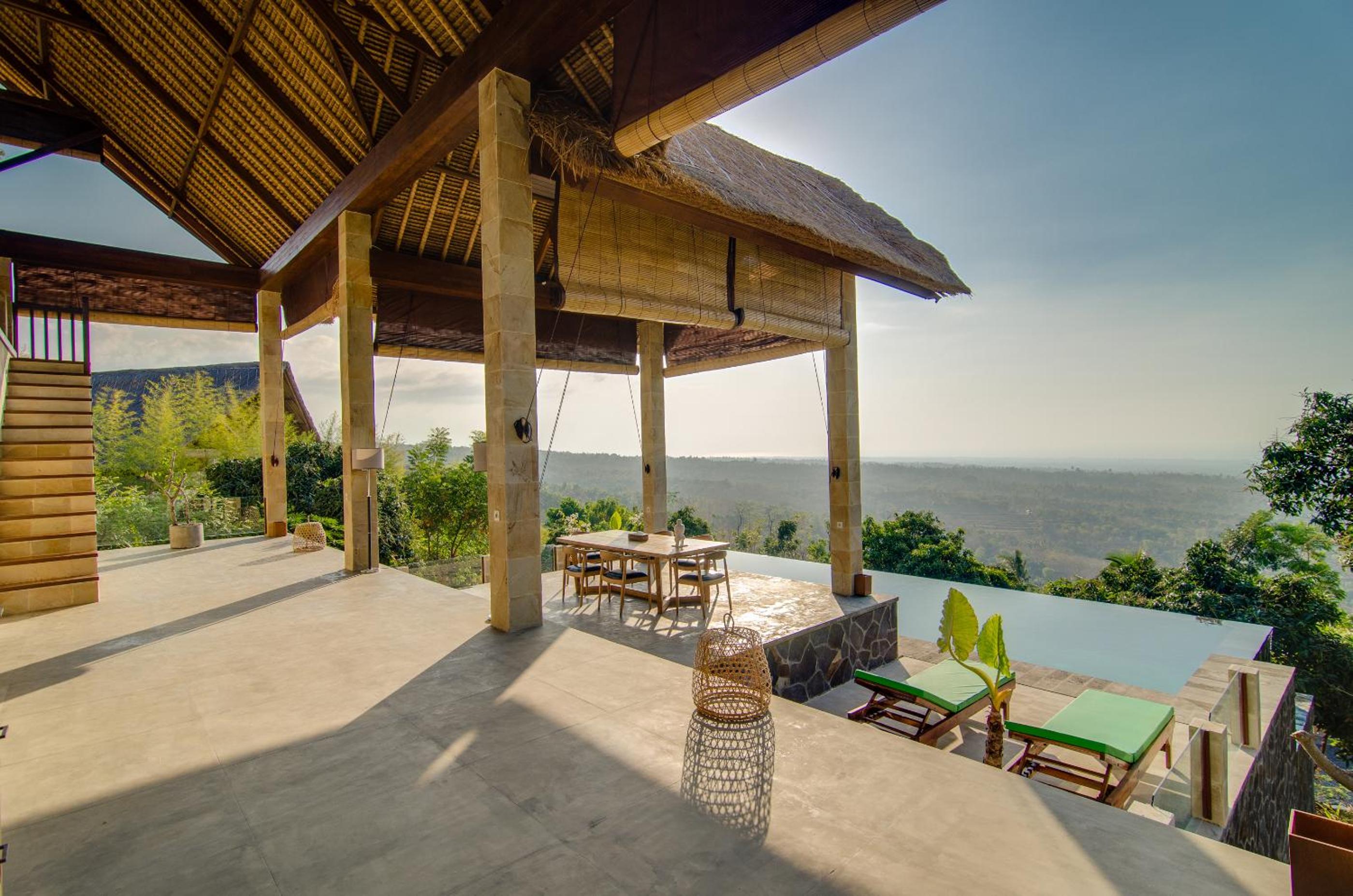 Superior 2 bedroom villa with Private Pool and Sea View photo 2