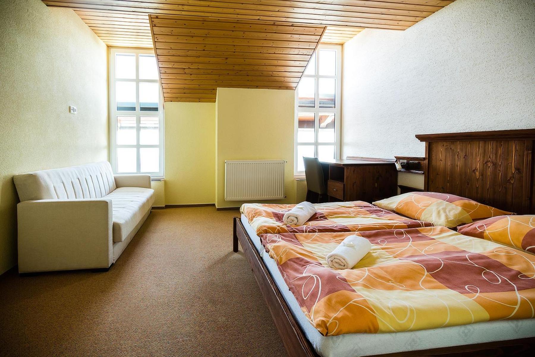 Double Room with Extra Bed photo 3