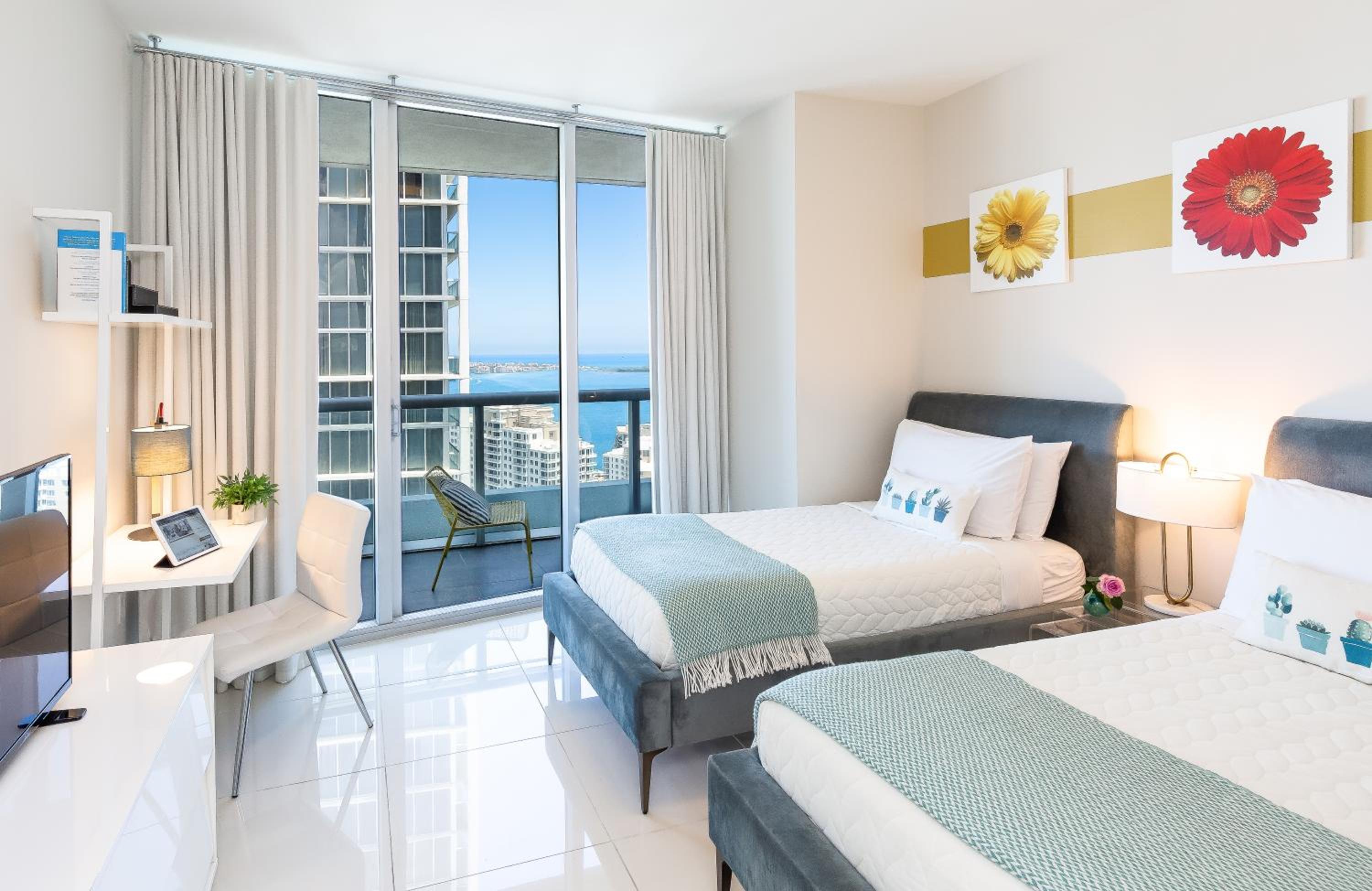 Apartment With View And Balcony