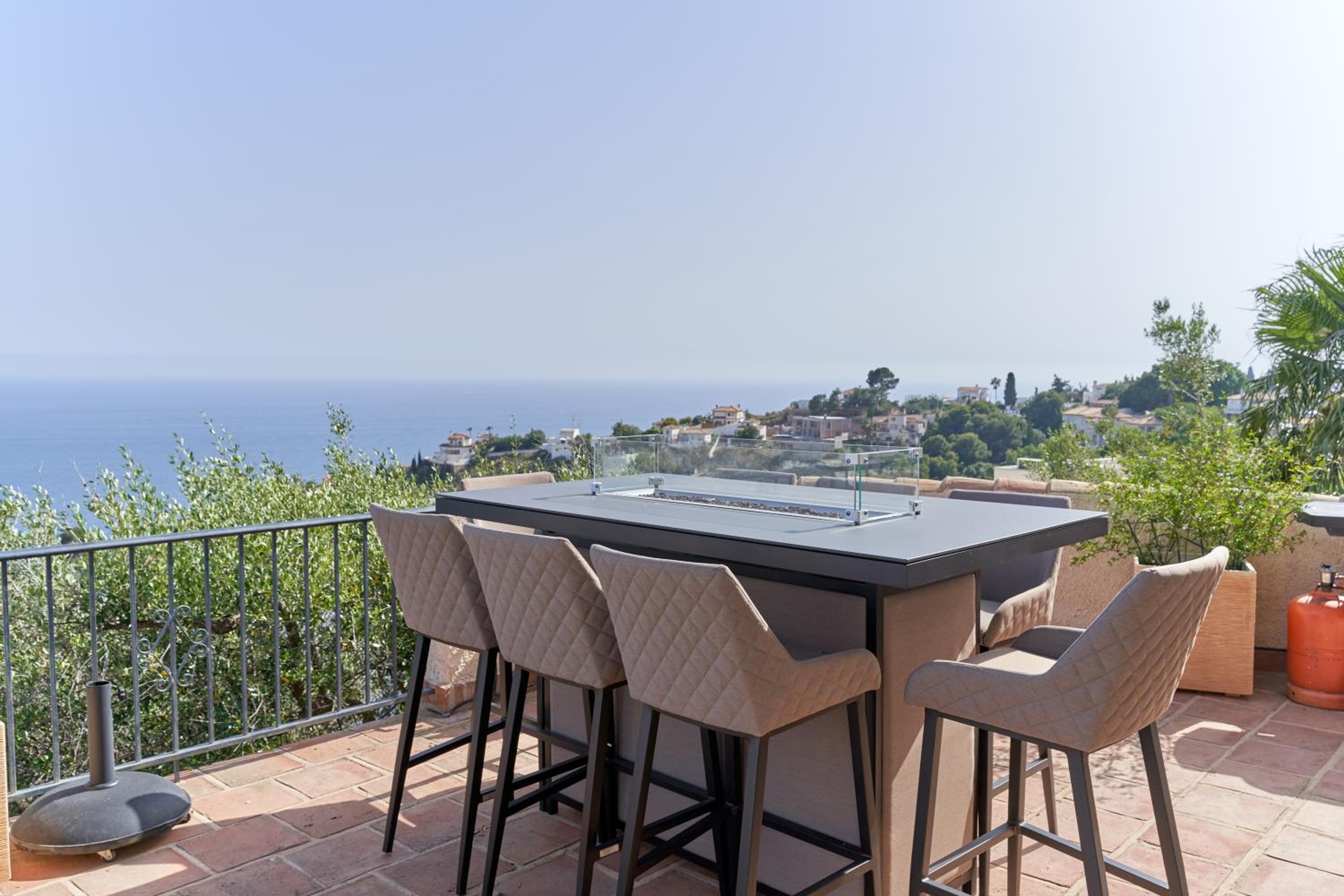 Villa with Sea View photo 2