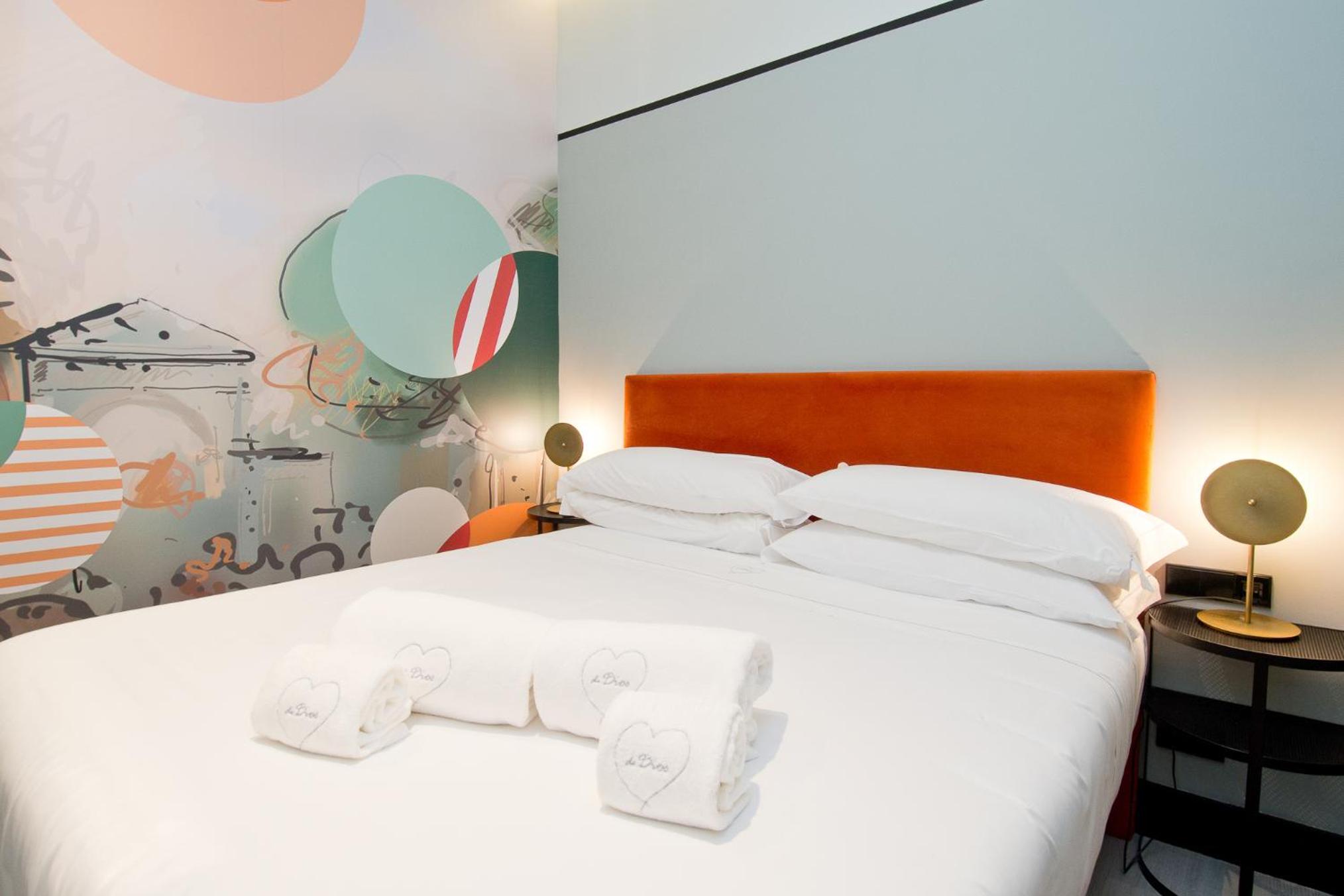 Suite with Terrace - Photo 12