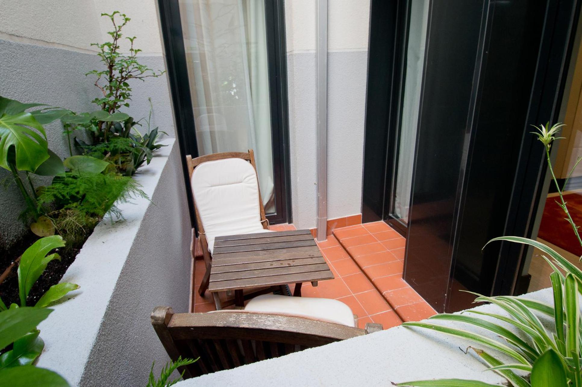 Suite with Terrace - Photo 8