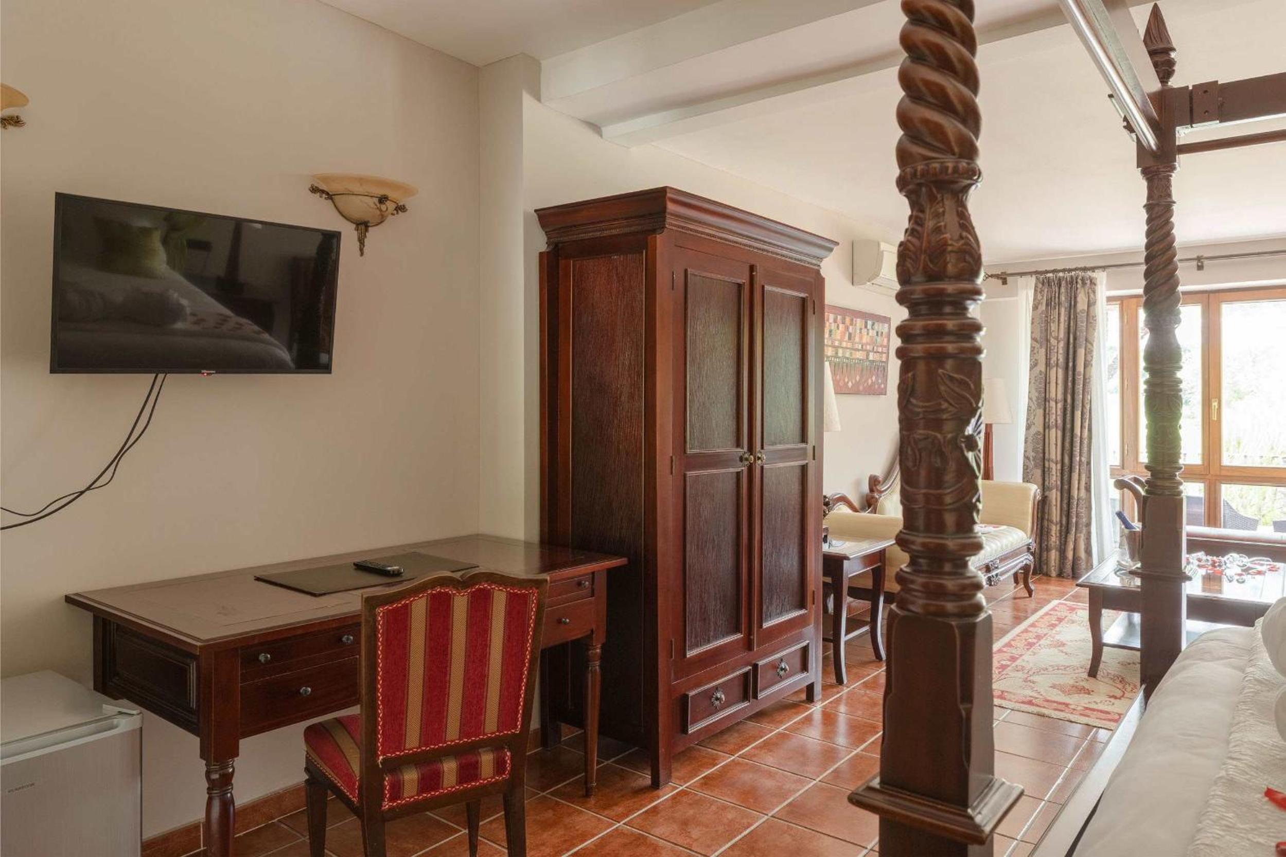 Royal Suite - Photo 4