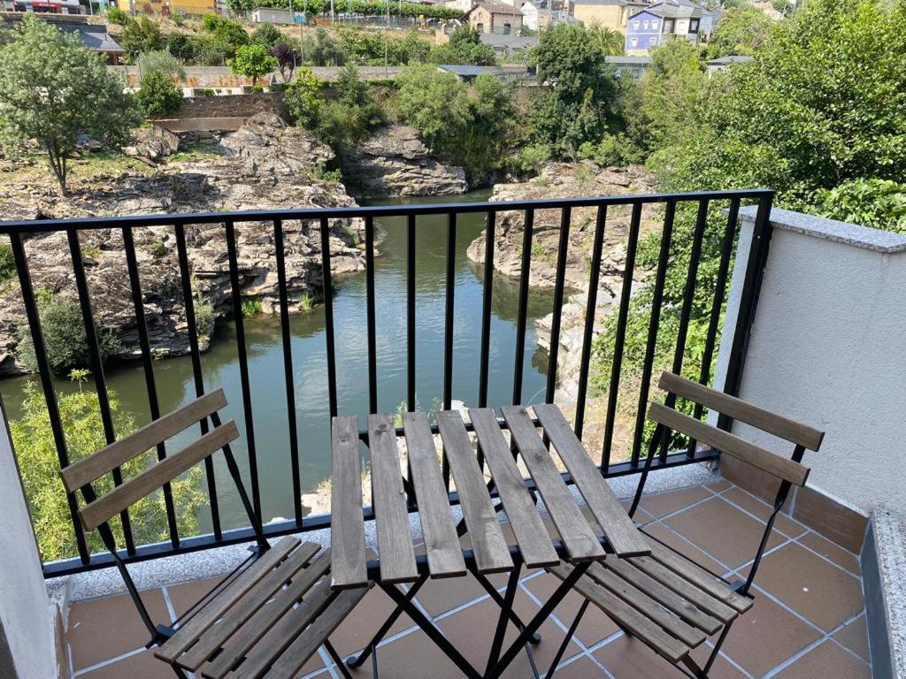 One-Bedroom Apartment with River View photo 3