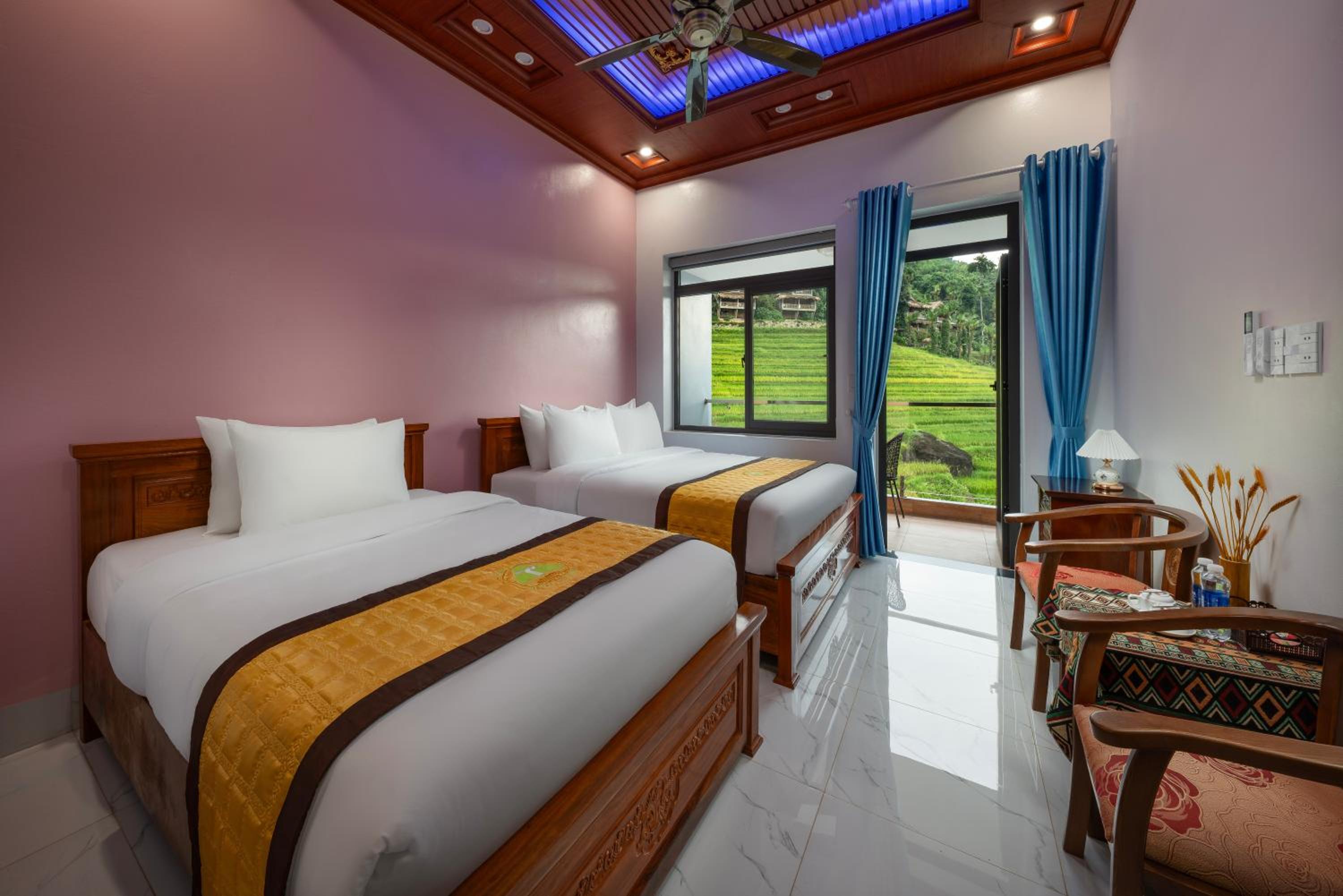Twin Room With Balcony photo 1