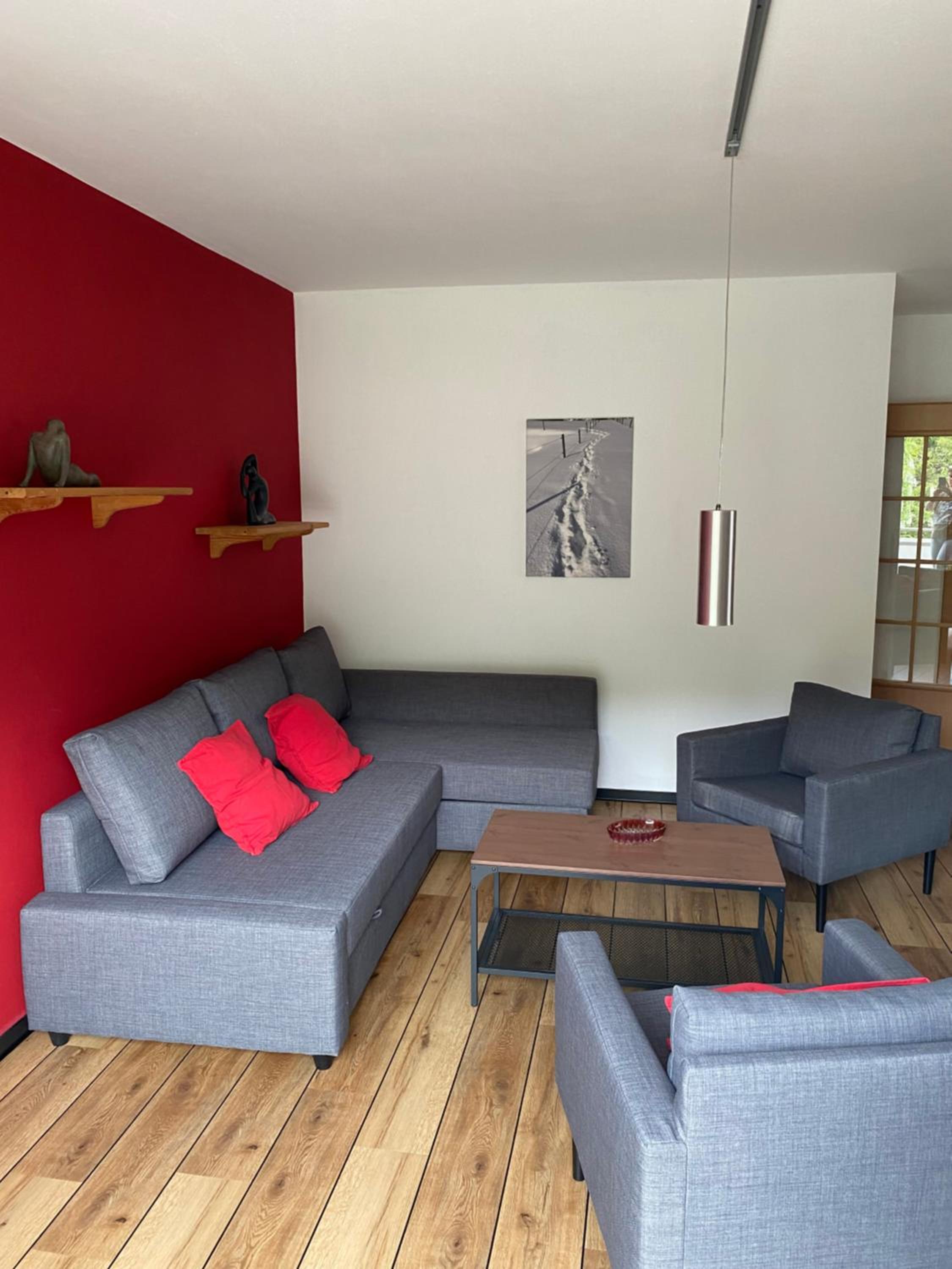Four-Bedroom Apartment with Balcony