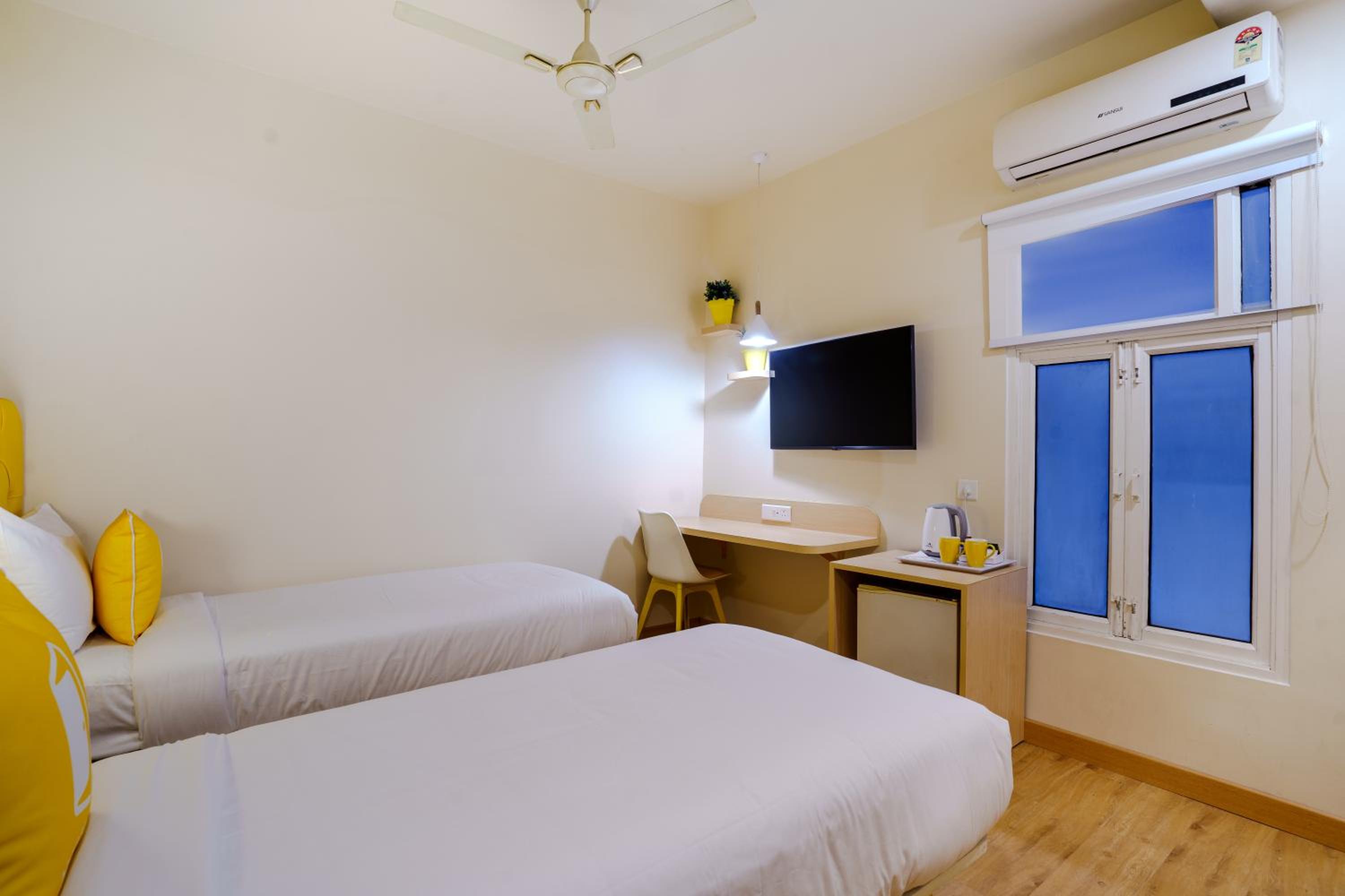 Deluxe Twin Room - Photo 1
