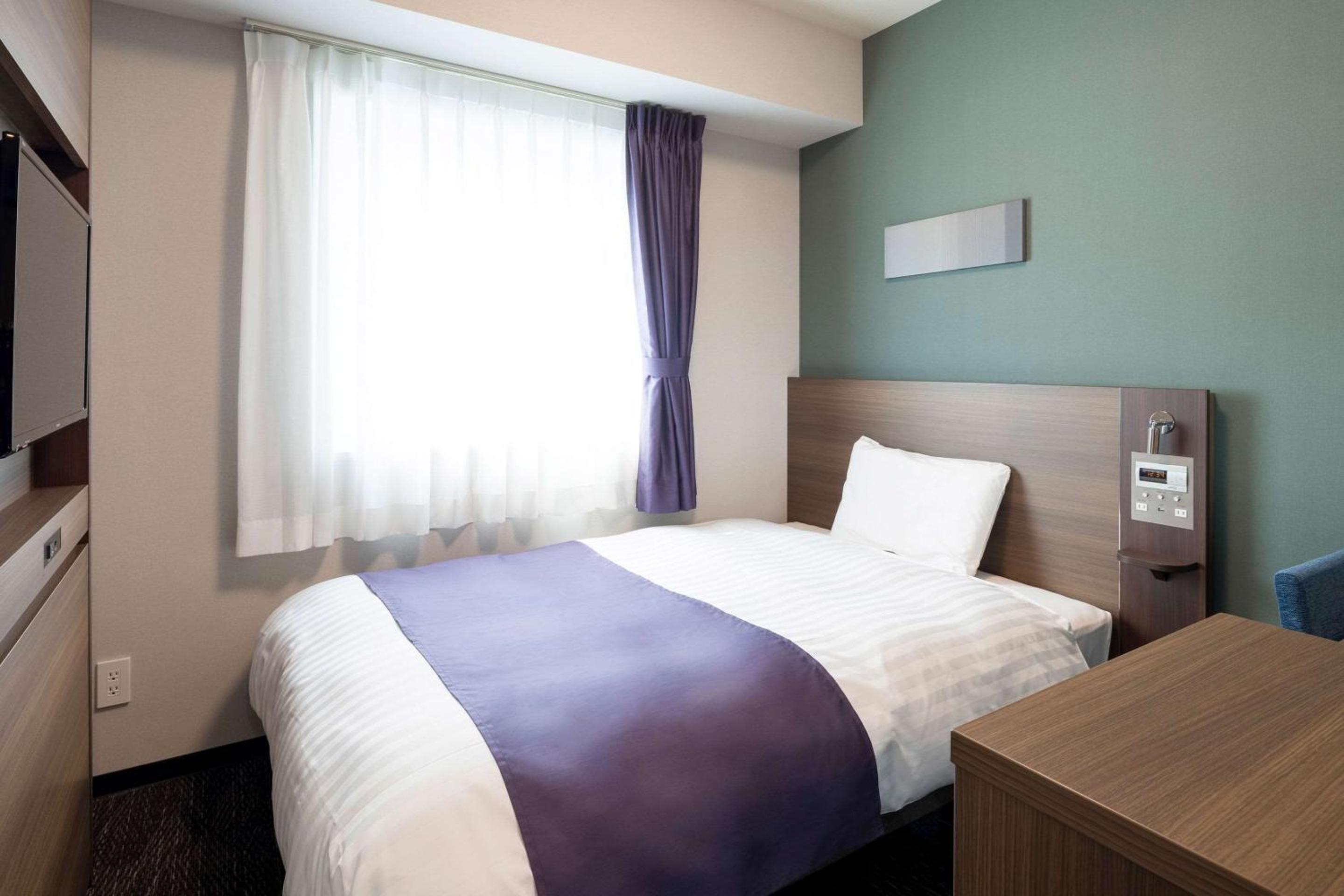 Standard Double Room - Non-Smoking