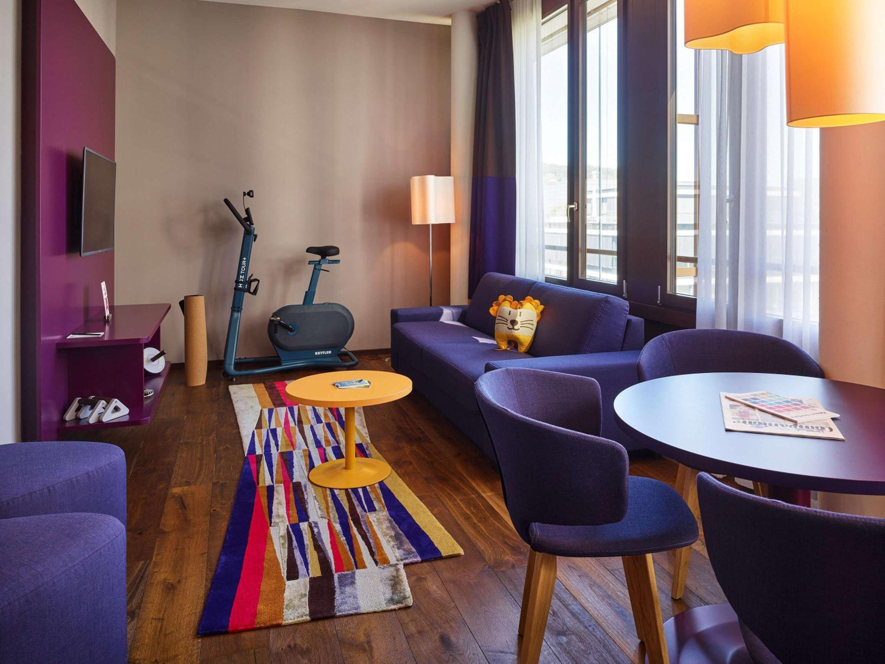 Vitality Suite - Photo 4