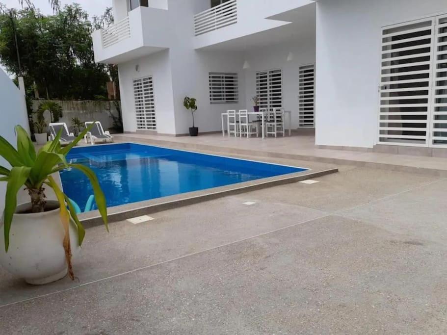 Villa photo 3