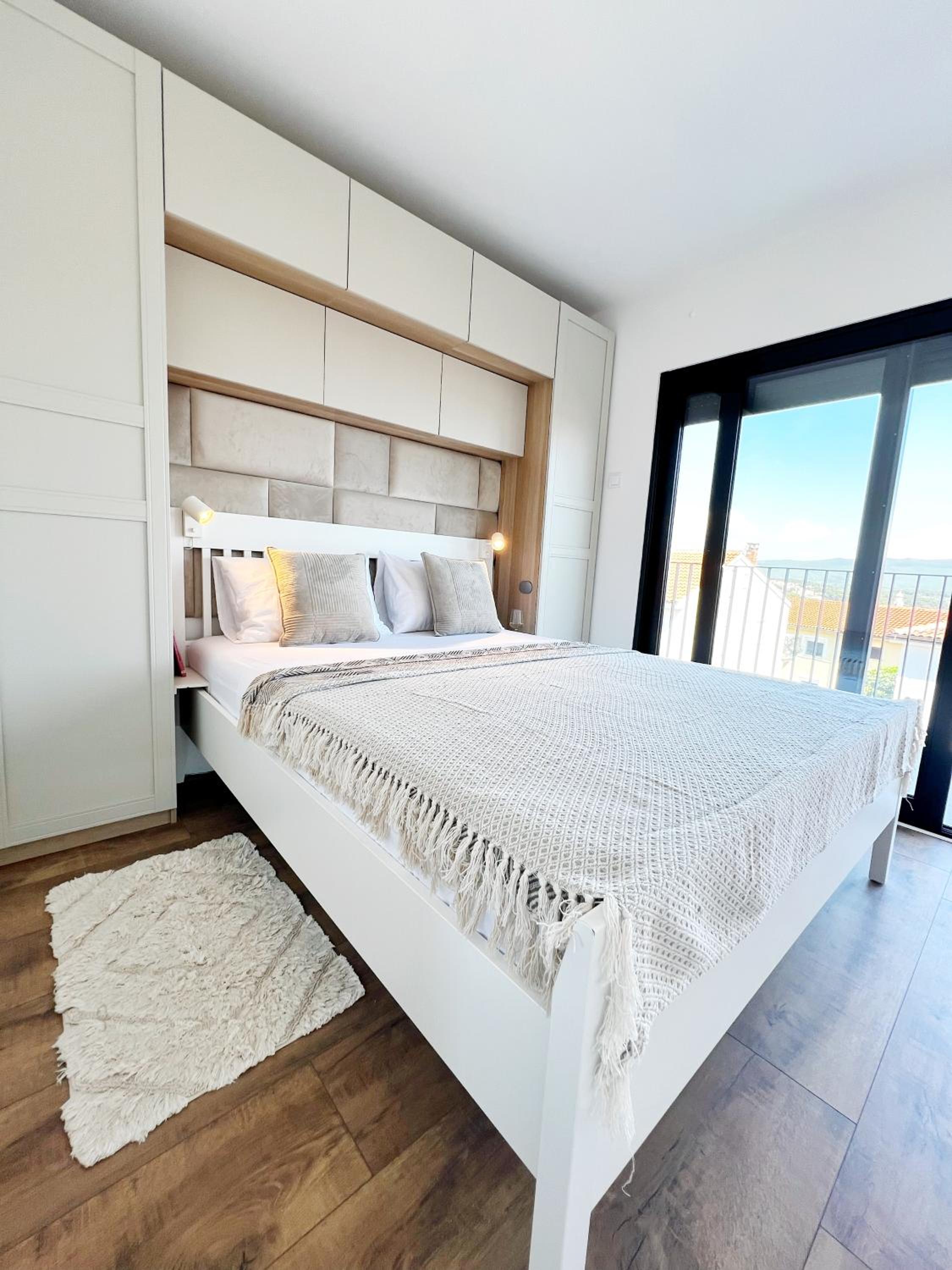 Two-Bedroom Deluxe Apartment with Ocean View
