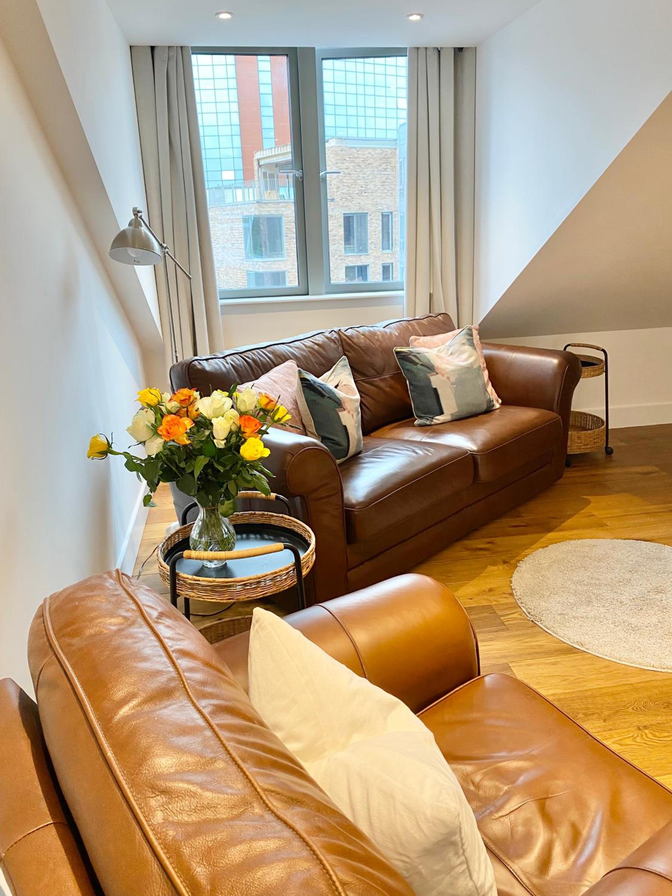 Three-Bedroom Apartment photo 1