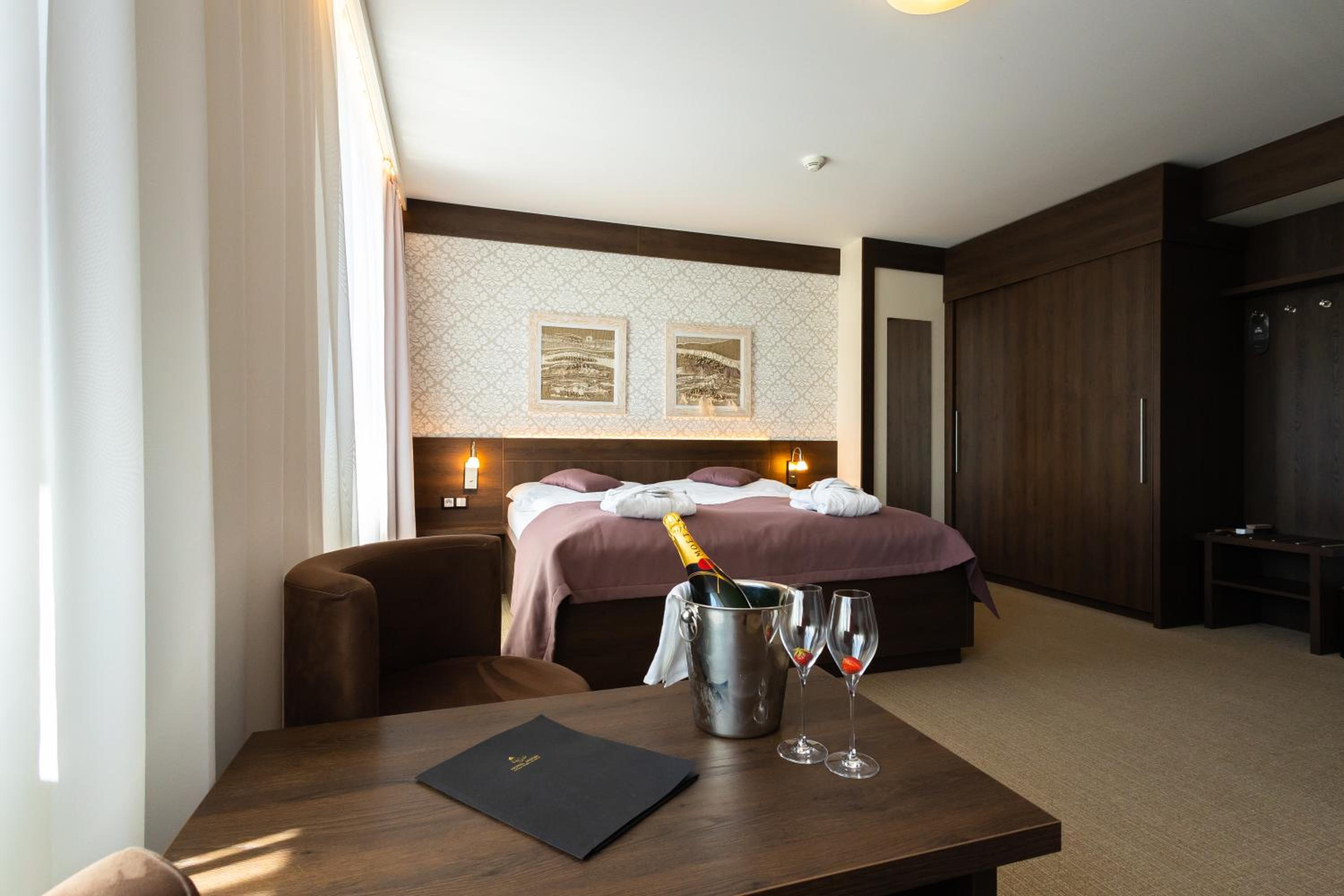 Exclusive Double Room with unlimited Wellness Access photo 1
