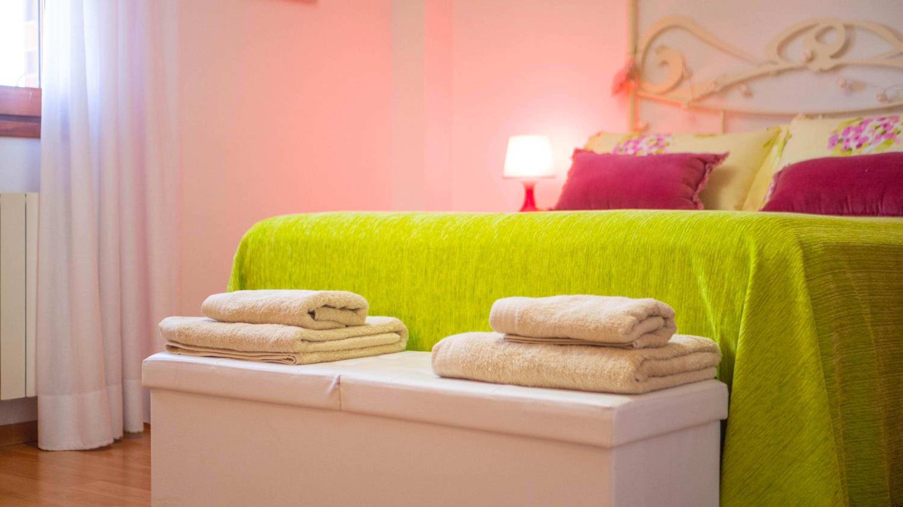 Habitación Doble Estándar con Baño Compartido