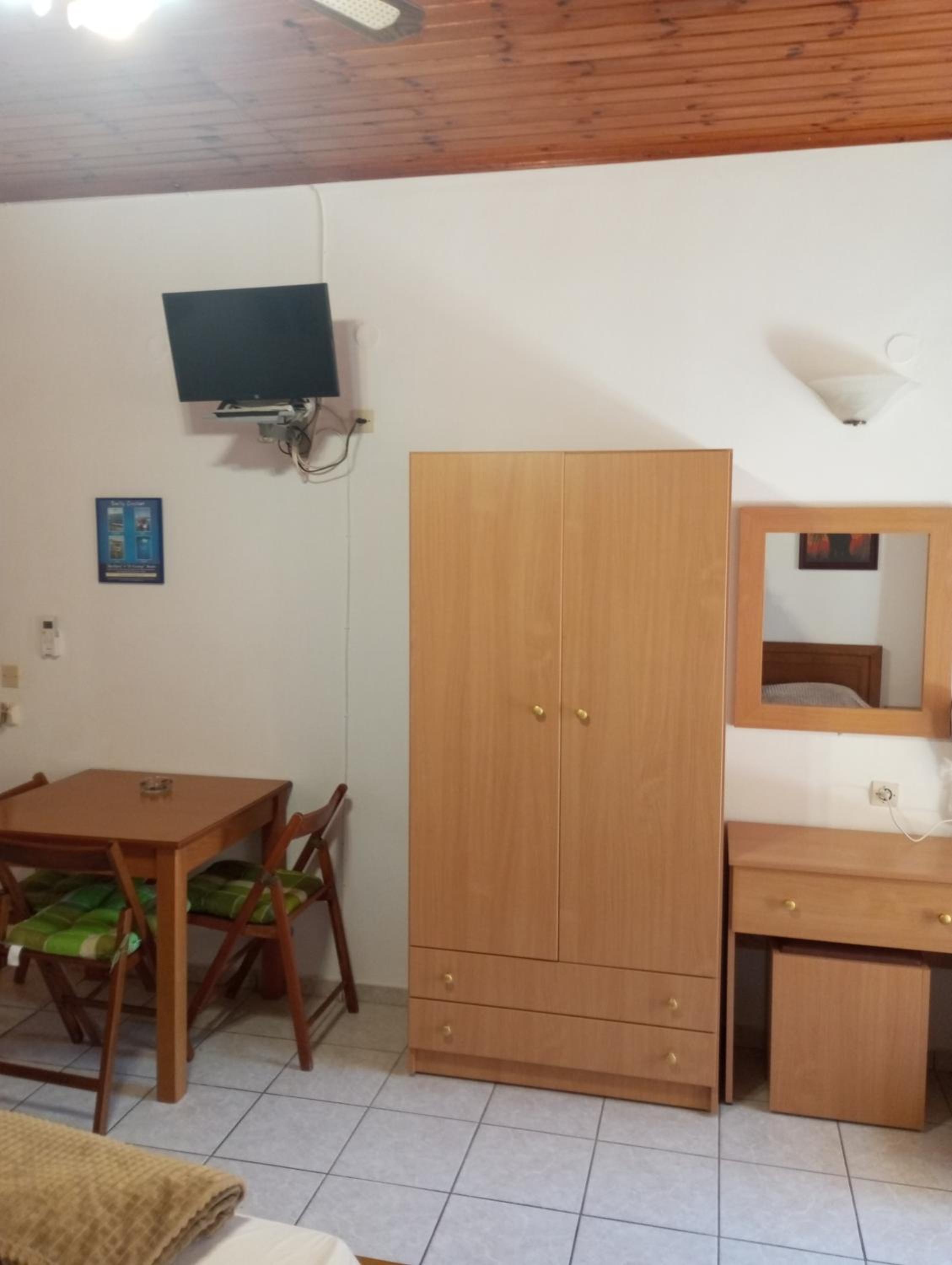Standard Twin Room With Sea View photo 3