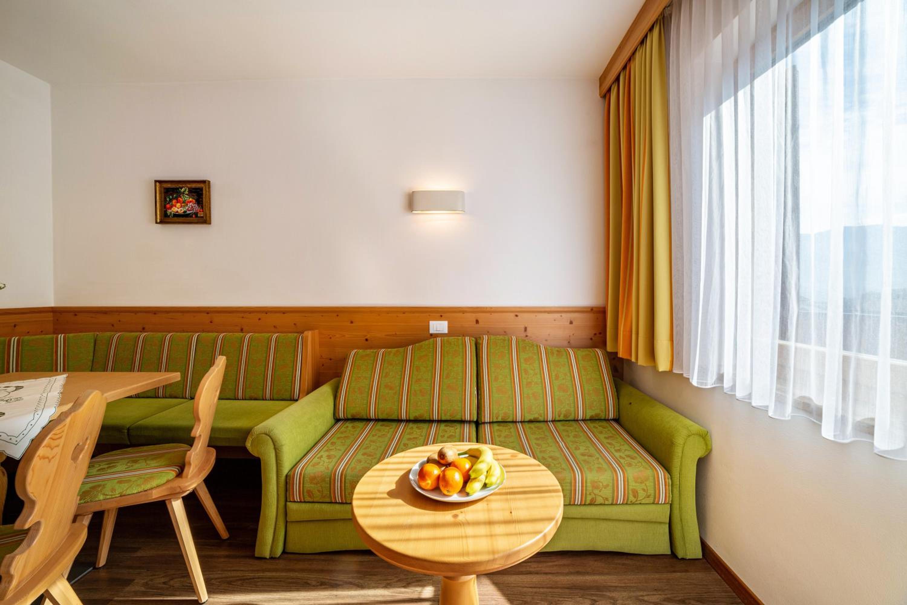 Superior One-Bedroom Apartment with Balcony