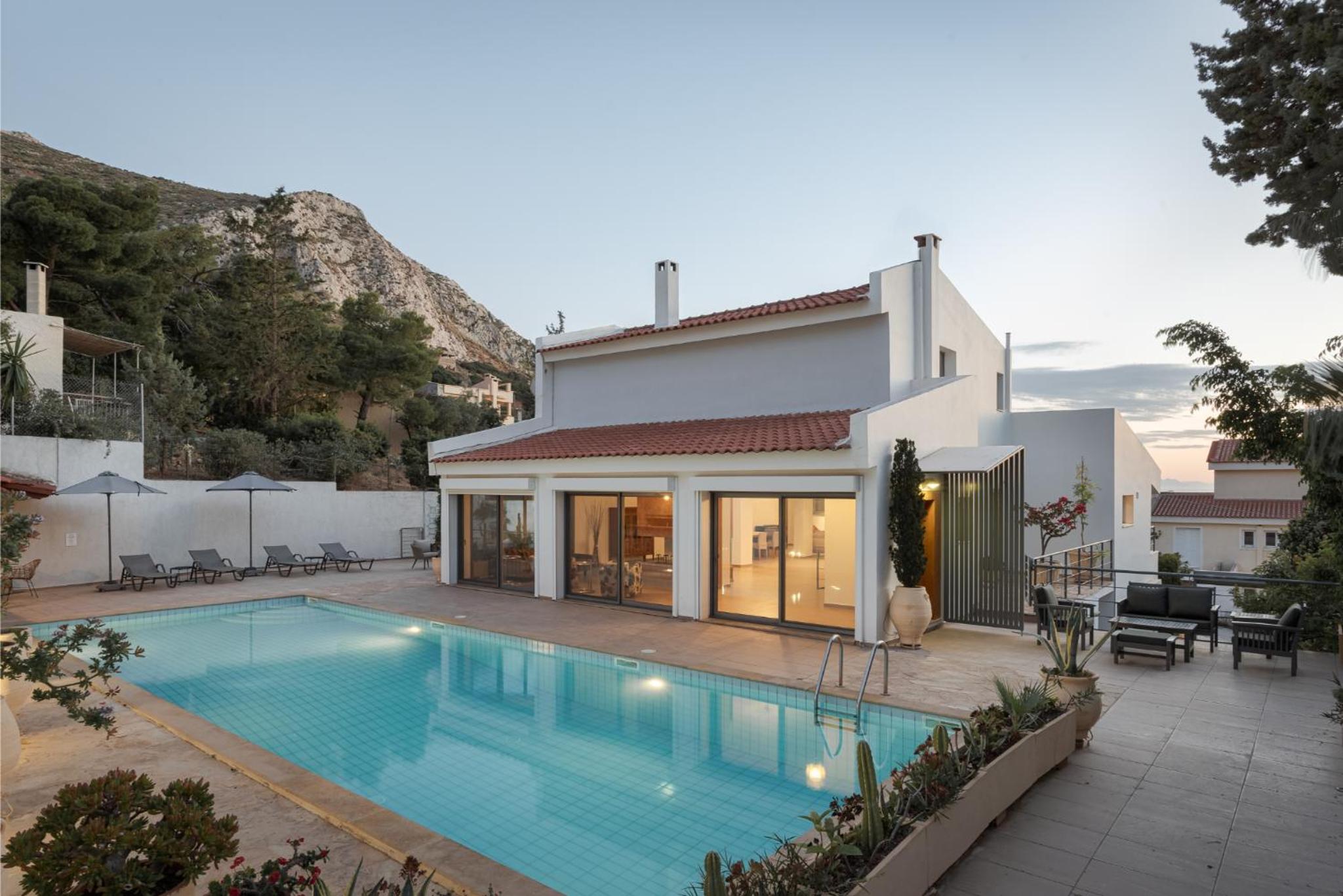 Villa photo 2