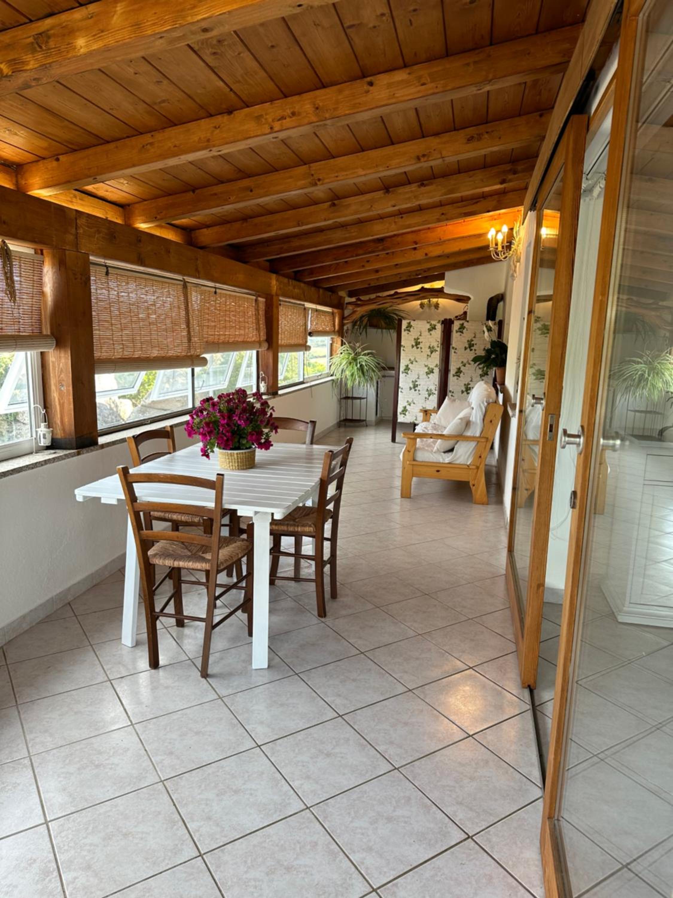 Two-Bedroom House photo 2