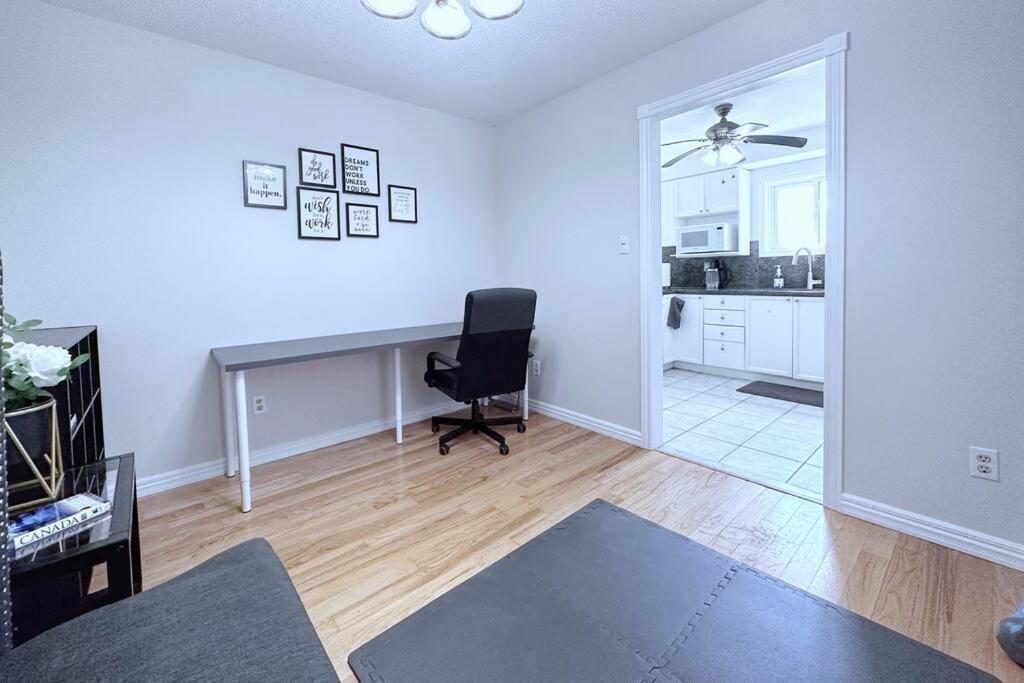 Four-Bedroom House photo 2