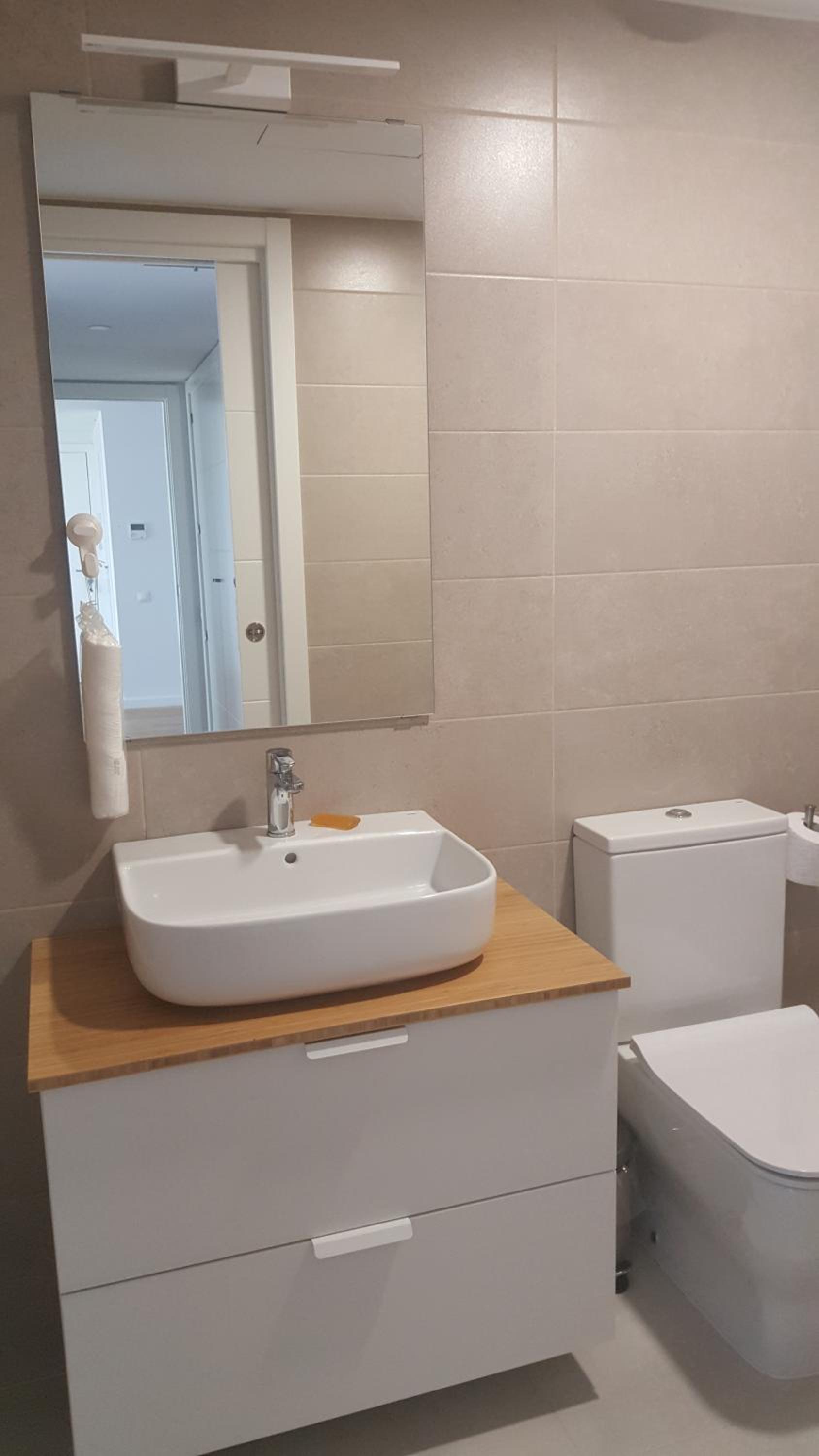 Single Room with Private External Bathroom photo 2