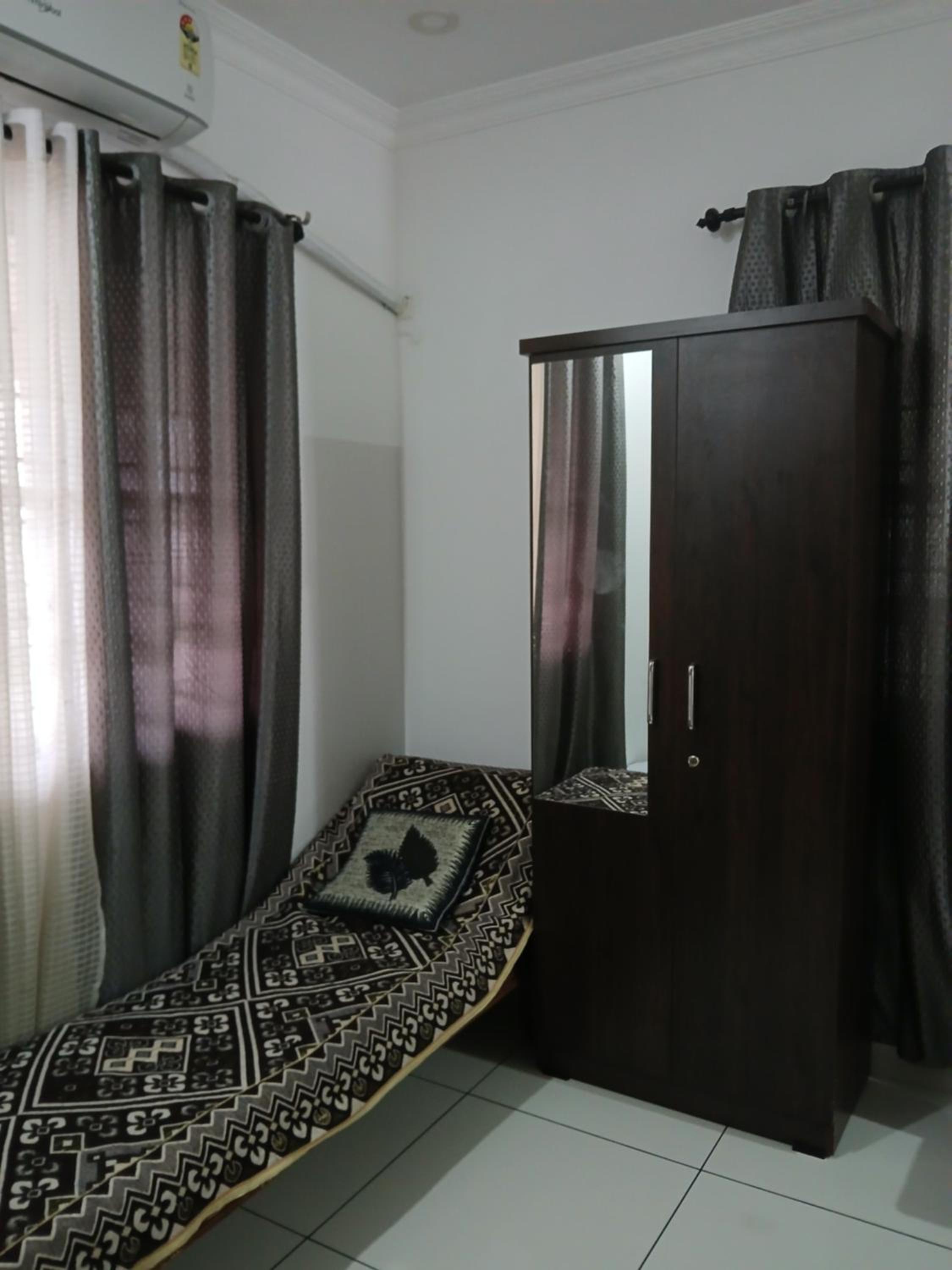 Double Room with Balcony - Photo 37