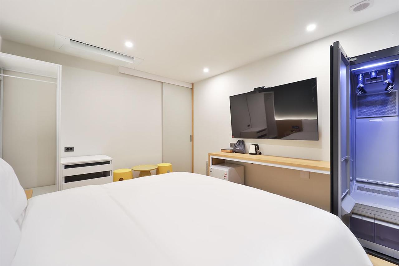 Business Double Room - Photo 5