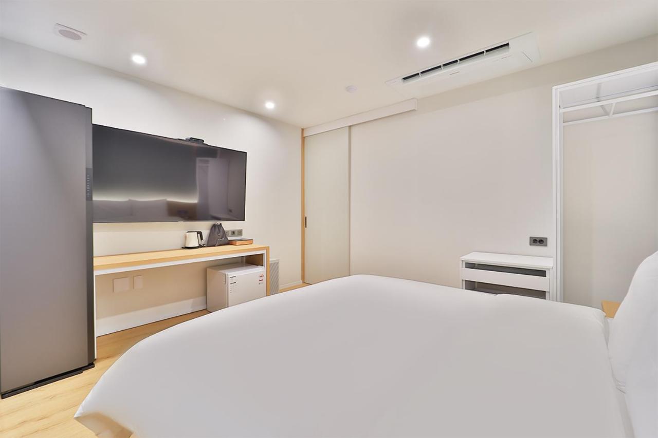 Deluxe Double Room - Photo 3