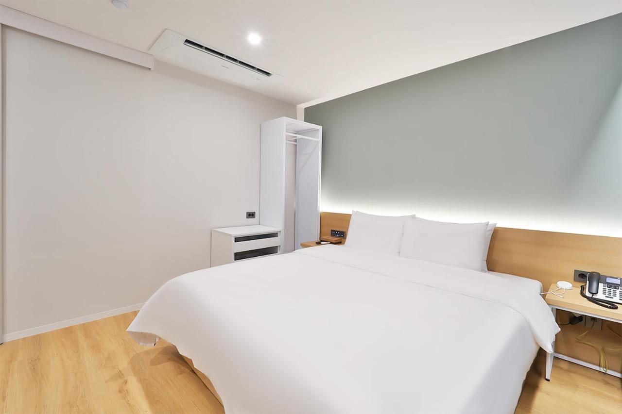 Deluxe Double Room - Photo 2