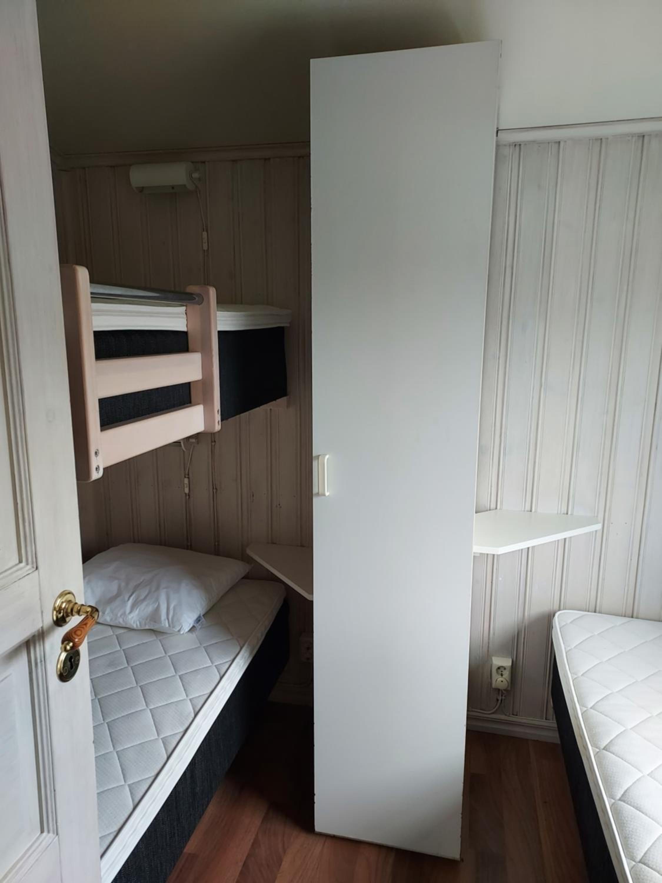 One-Bedroom House - Photo 1
