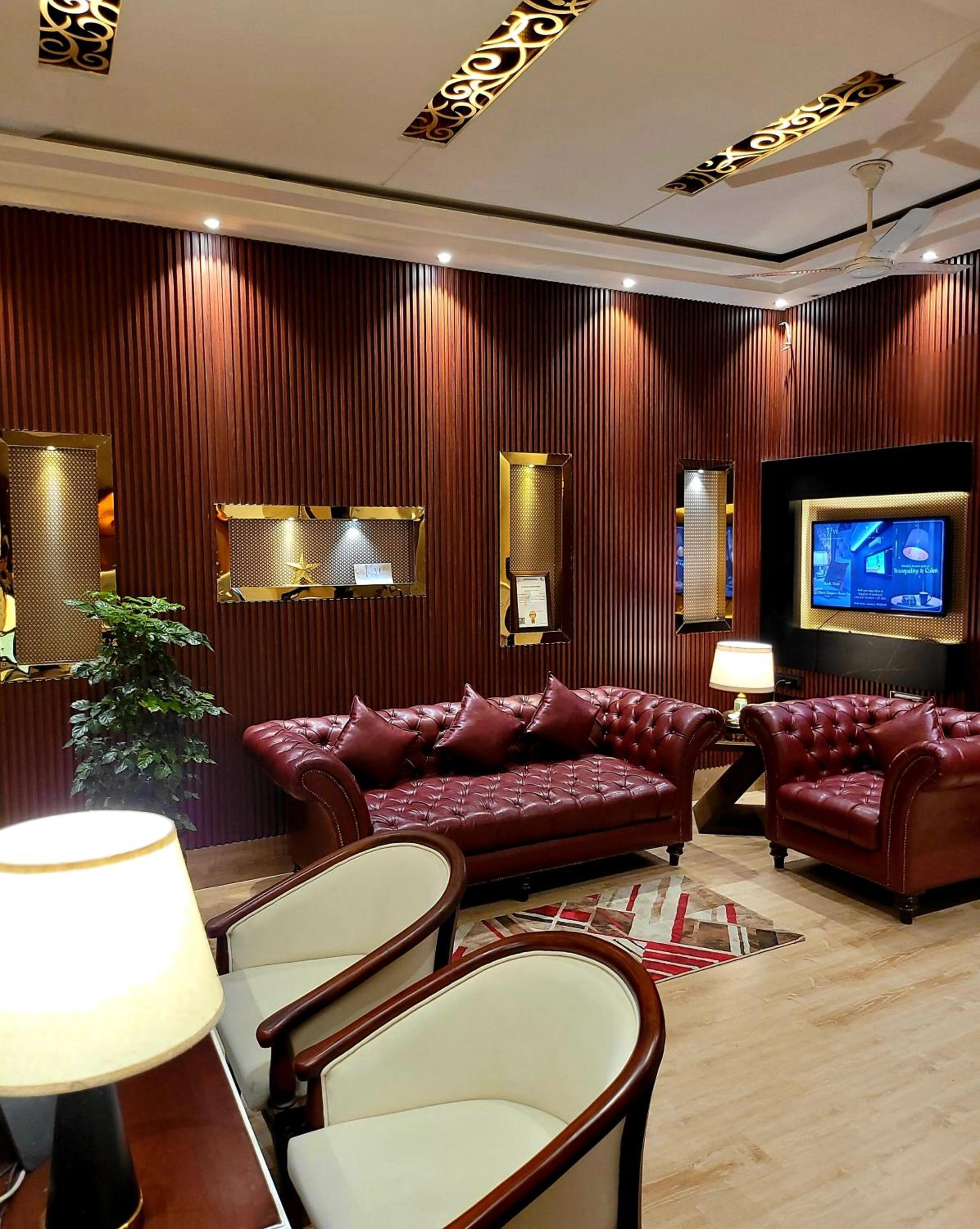 Villa photo 1