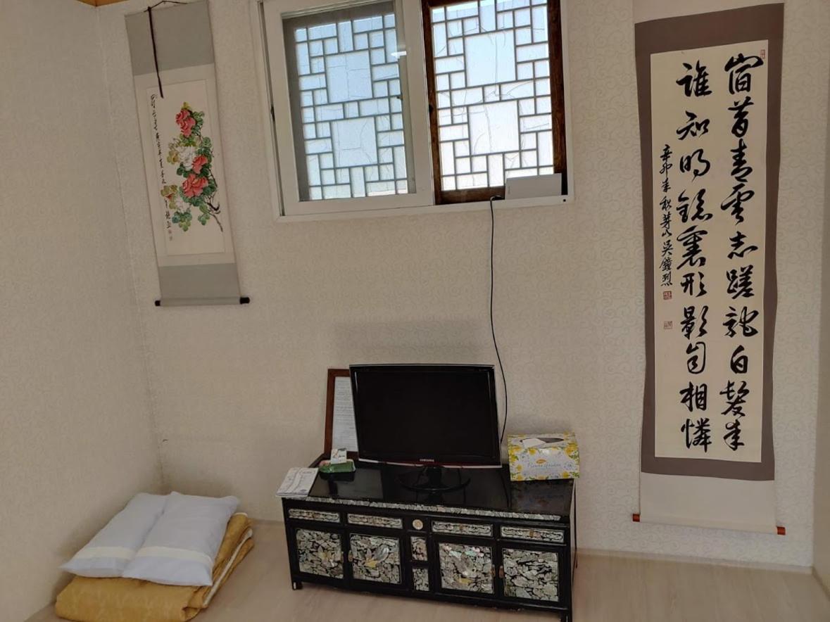 Double Room with Private External Bathroom