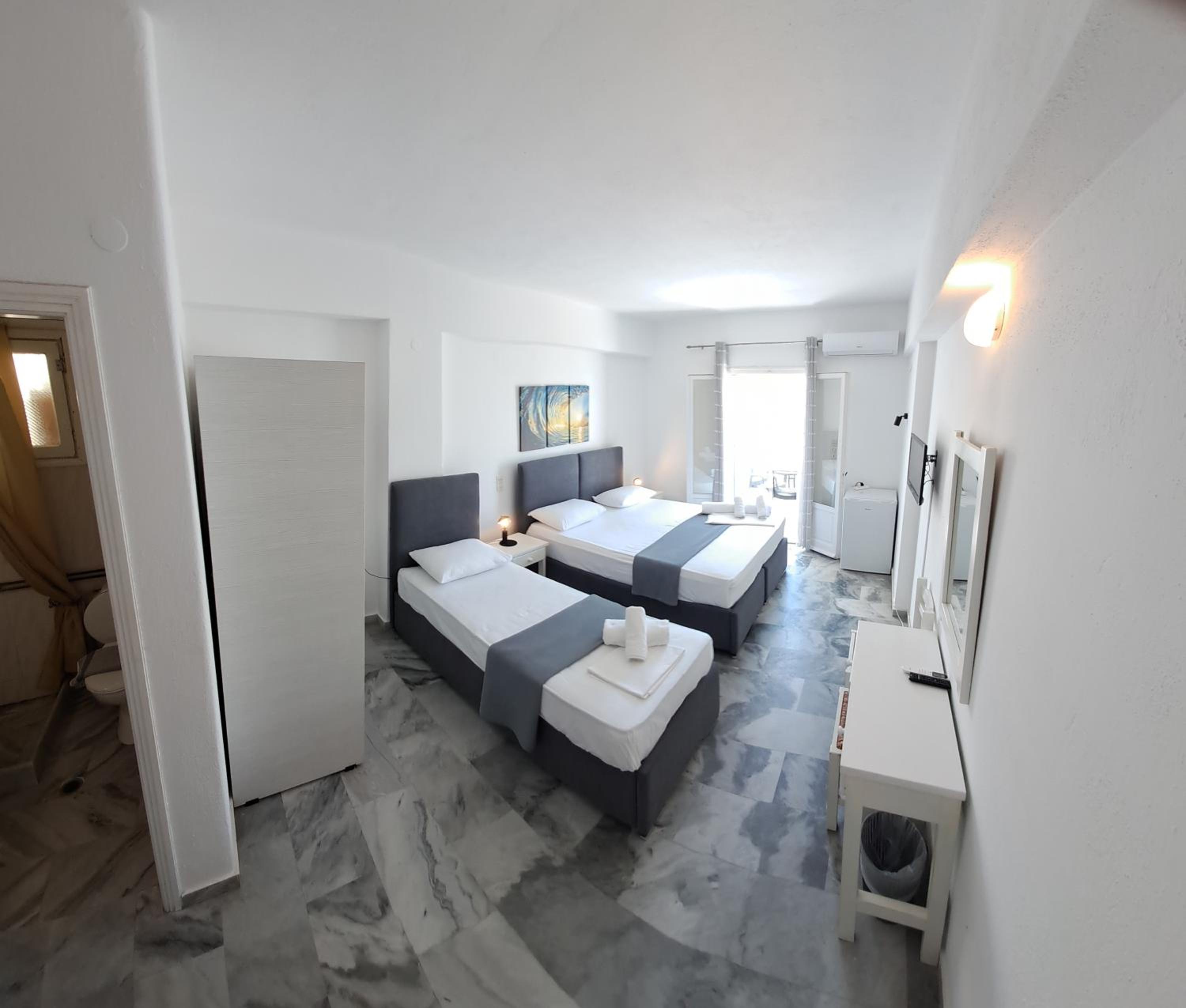 Classic Triple Room