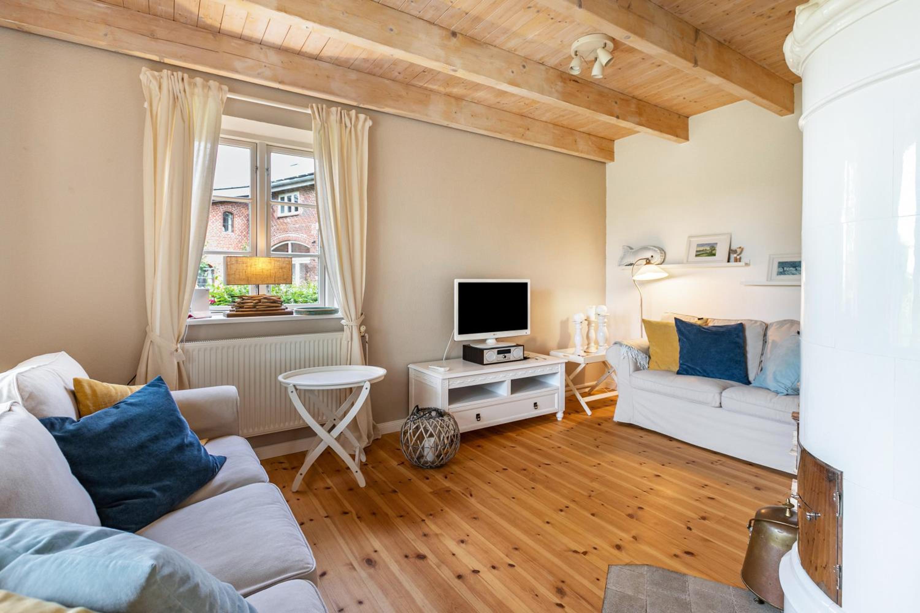 Three-Bedroom House photo 1