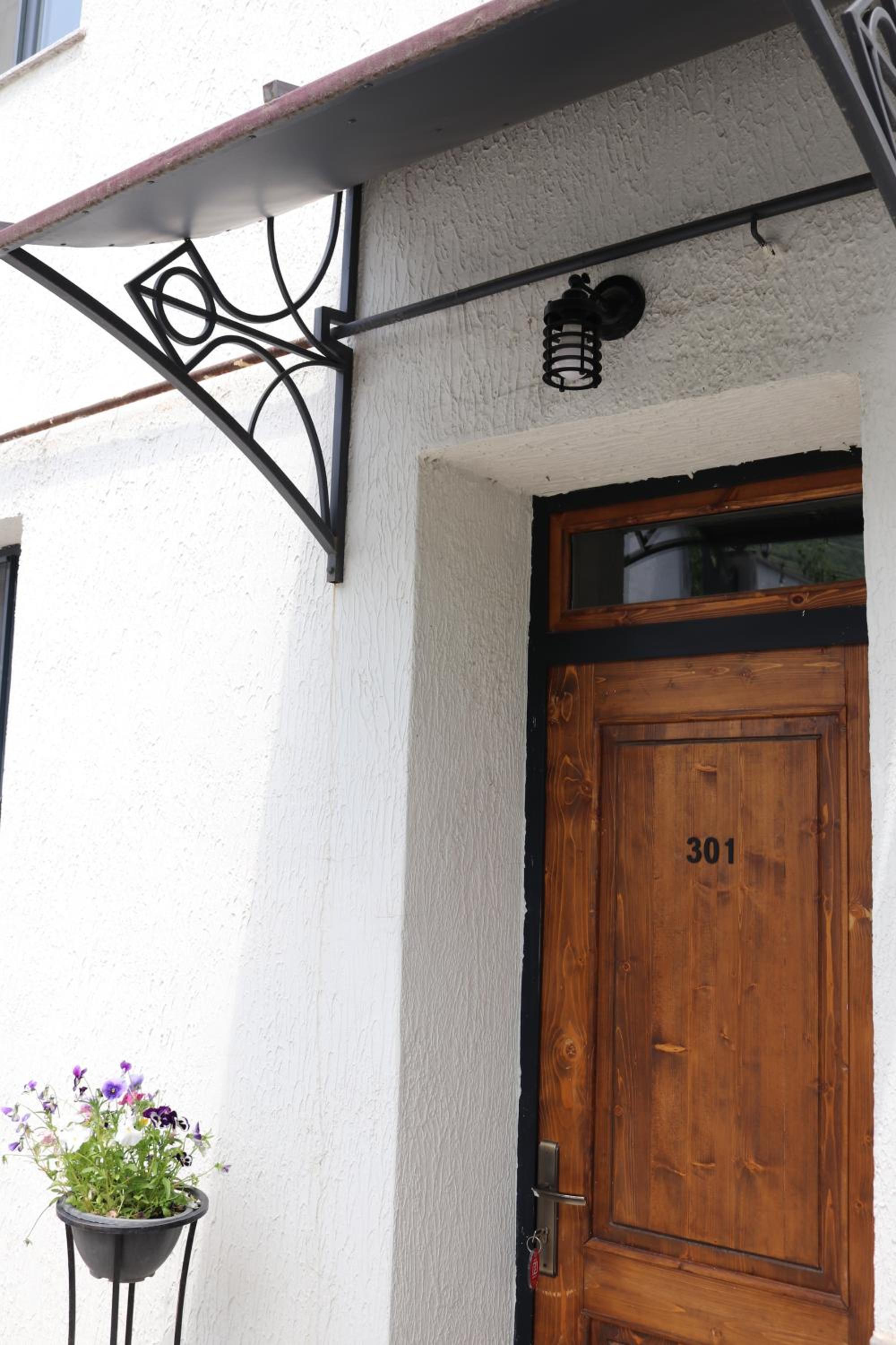 Double Room with Patio photo 2