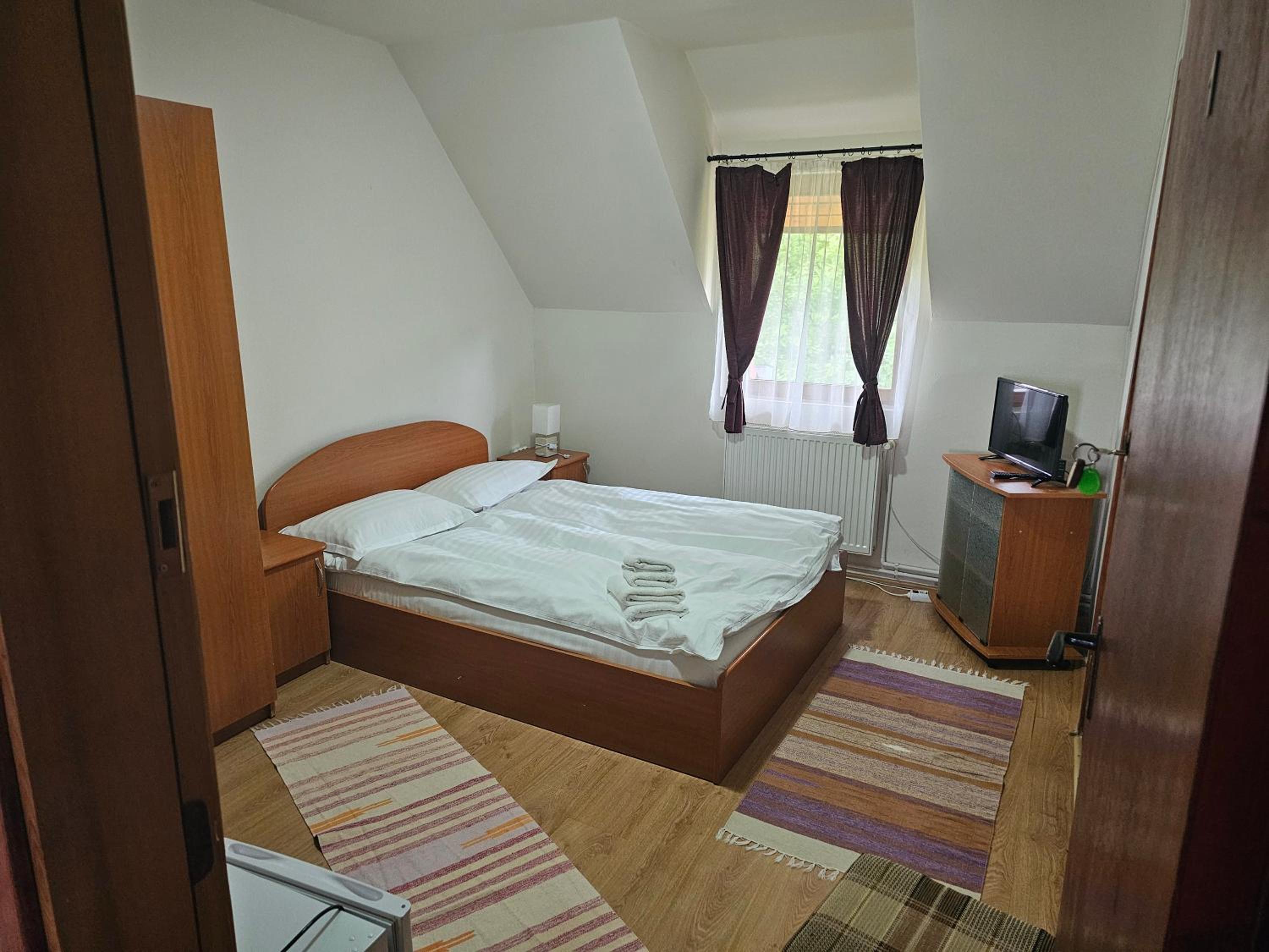 Double Room with Private Bathroom photo 2