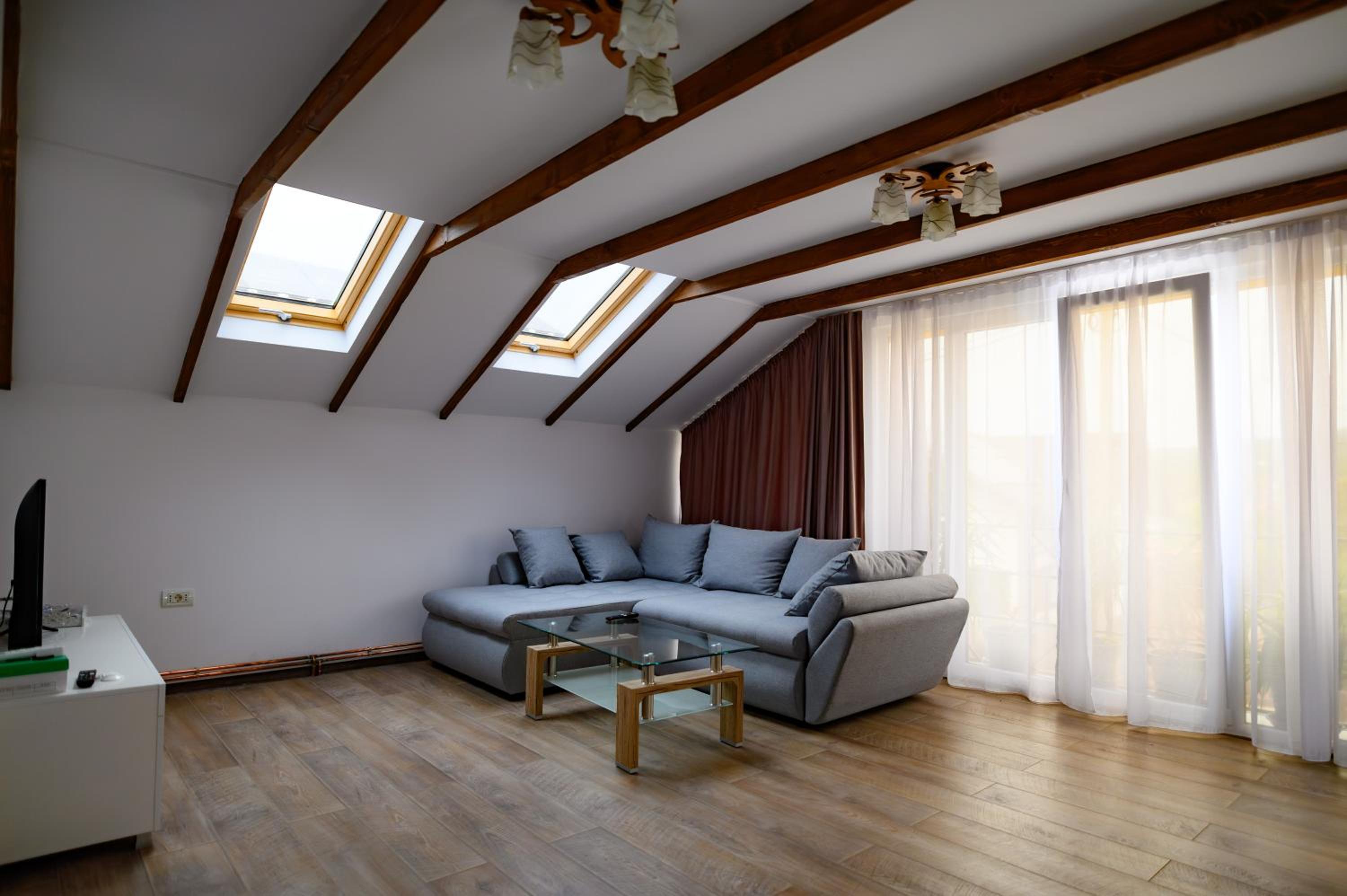 One-Bedroom House photo 1