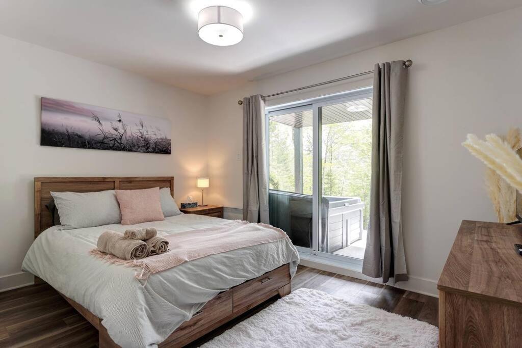 Three-Bedroom Chalet photo 1