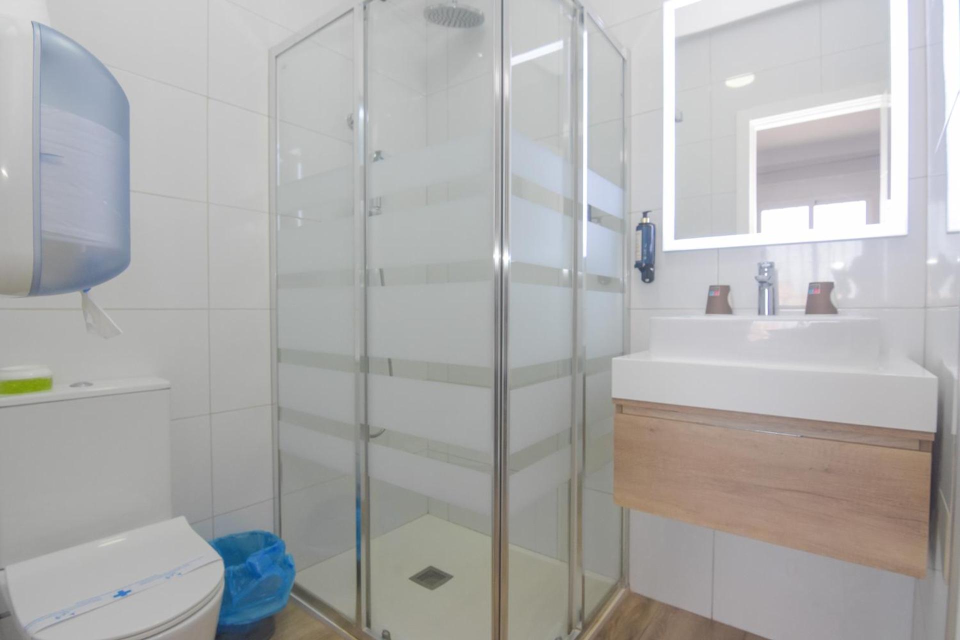Double Room - Photo 37