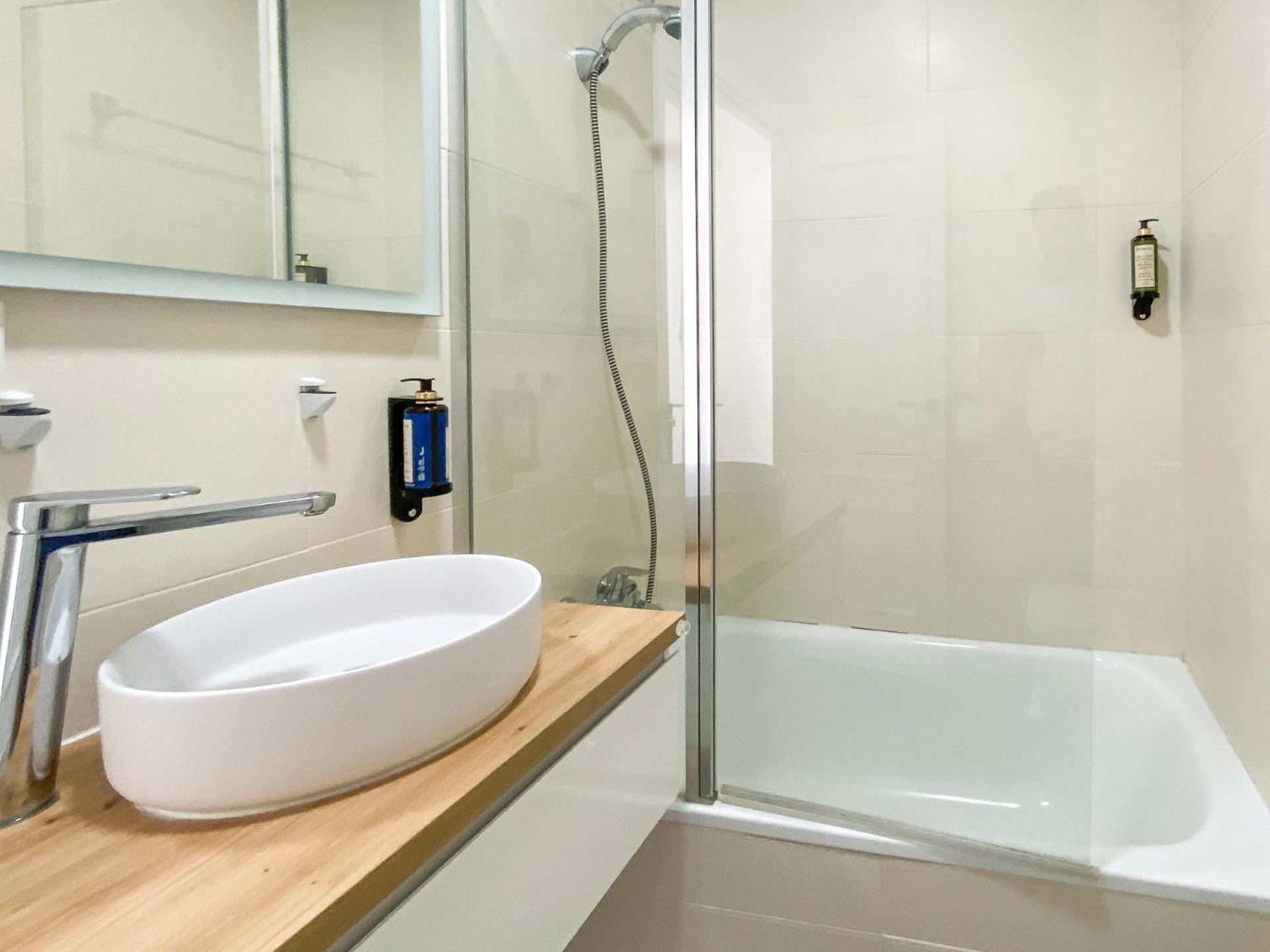 Double Room - Photo 38