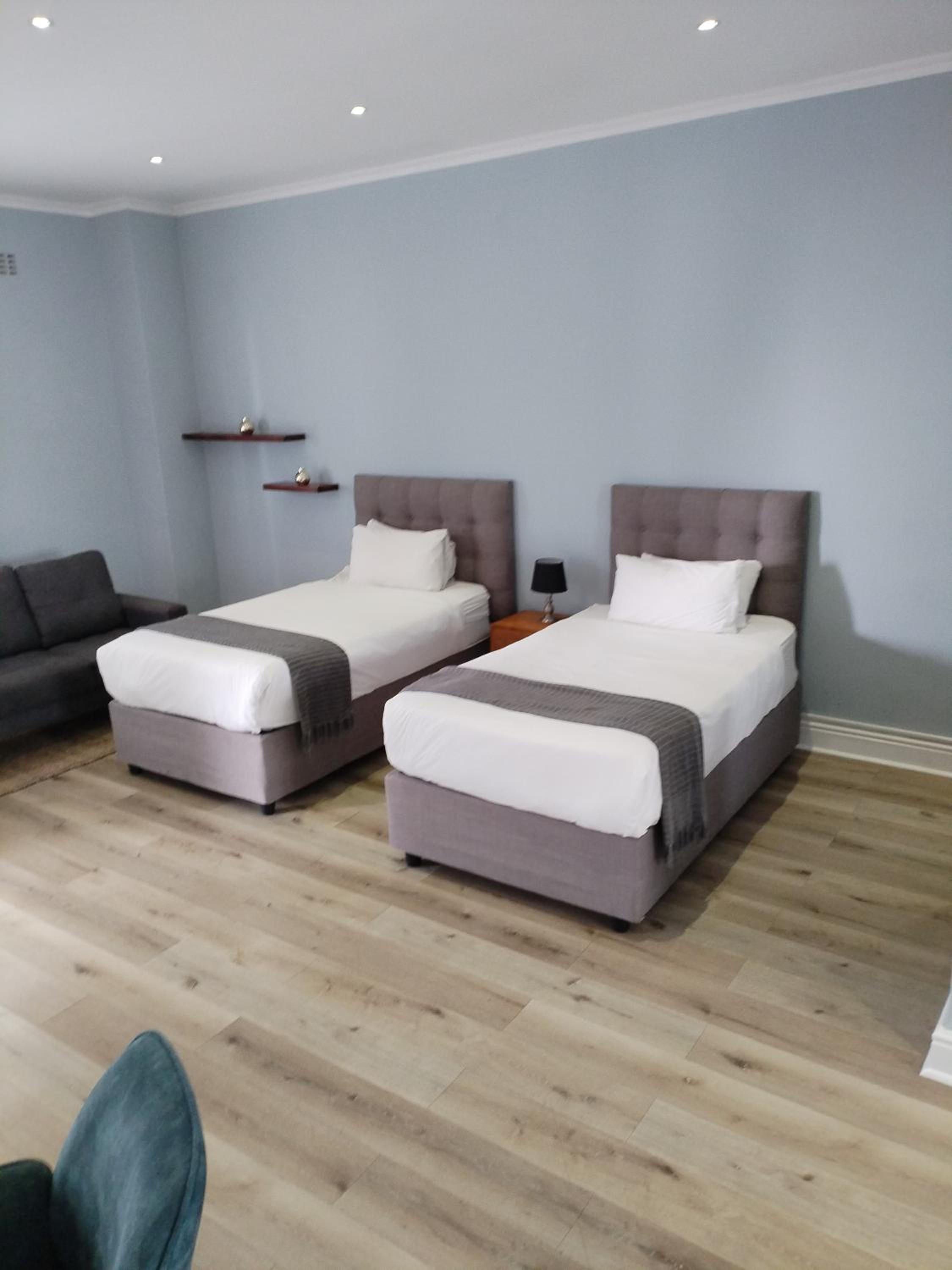 Deluxe Family Room photo 2