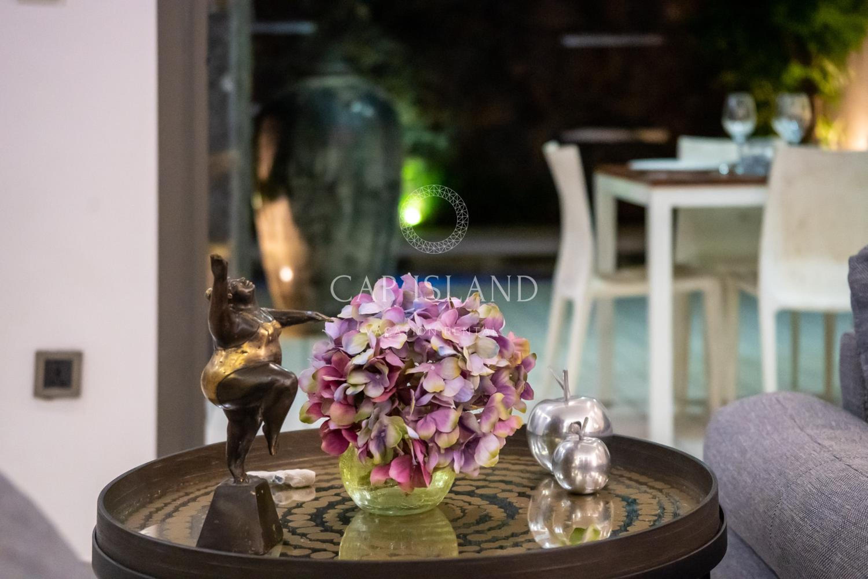 Villa photo 3