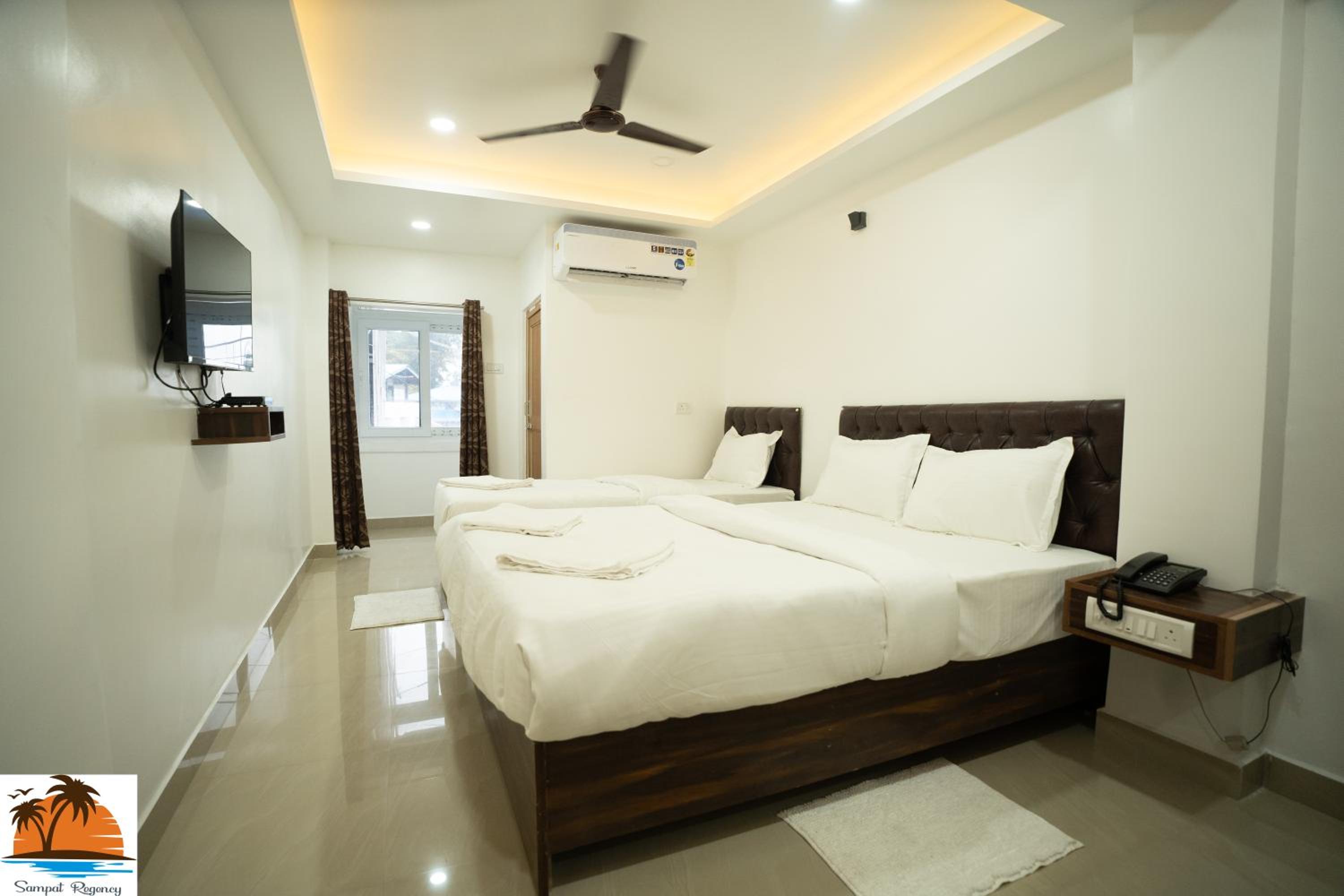 Triple Room
