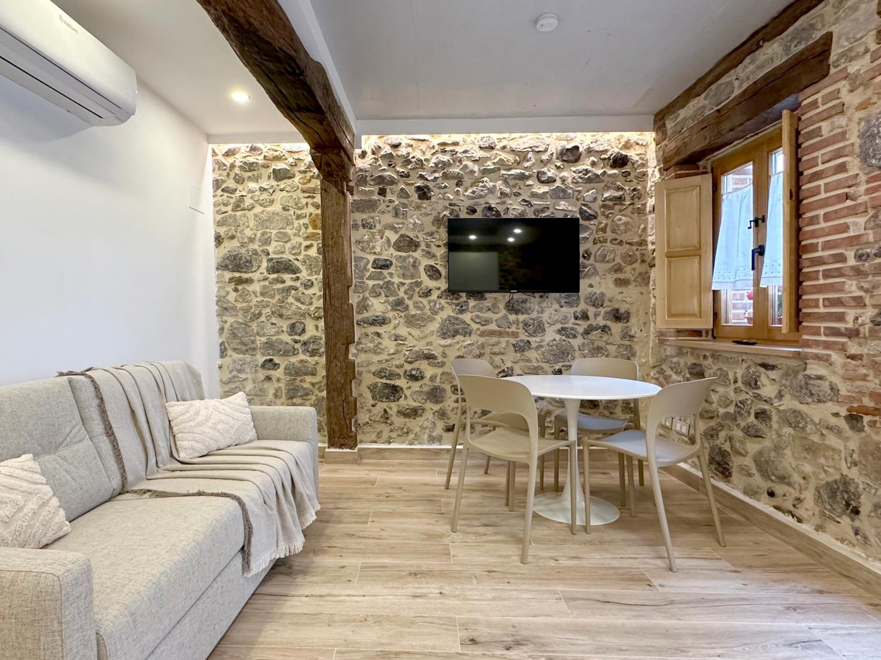 Apartamento con Vista y Balcón