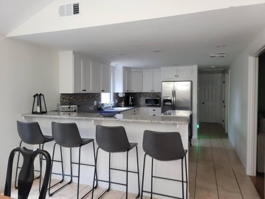 Two-Bedroom House photo 2