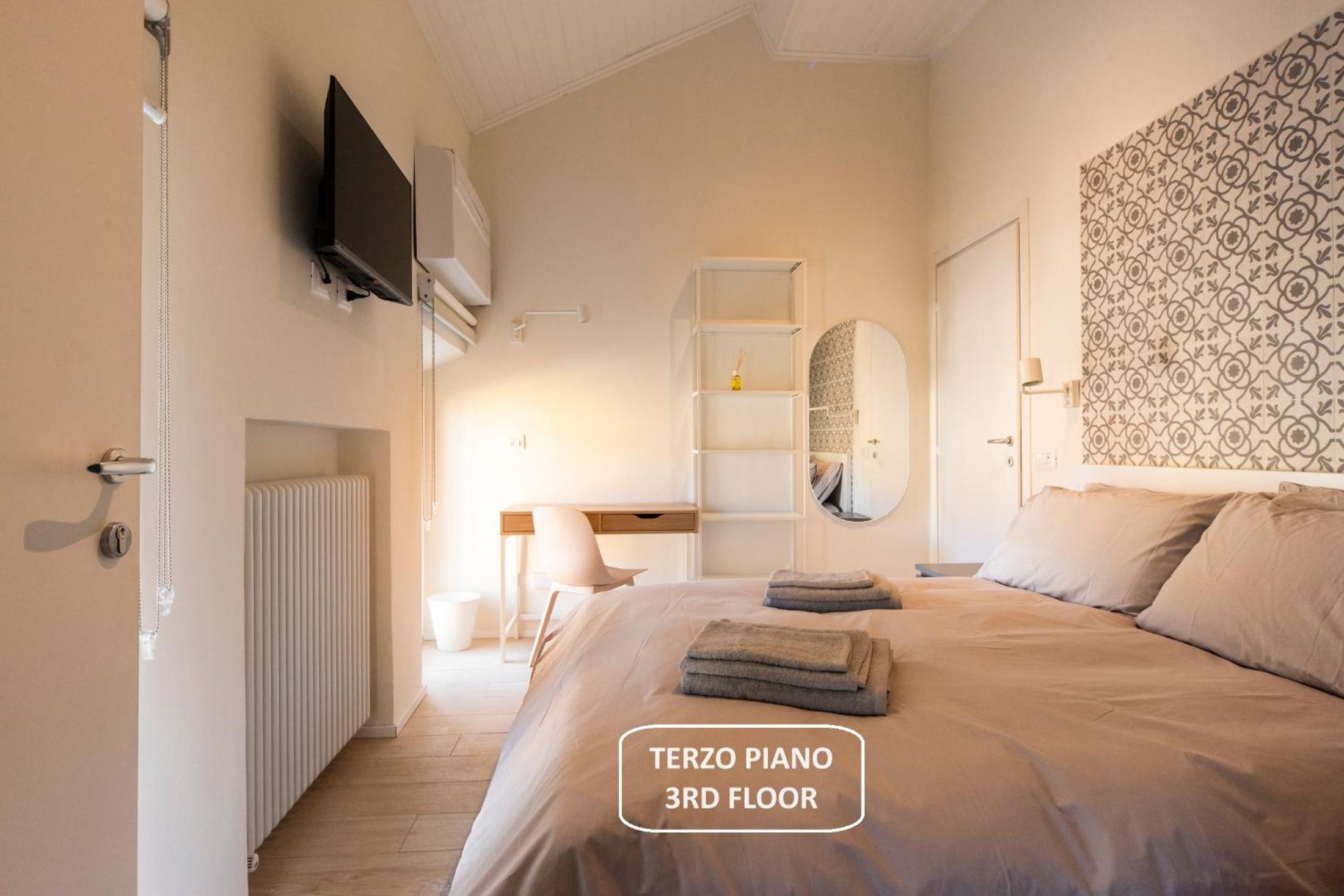 Double Room with Private Bathroom