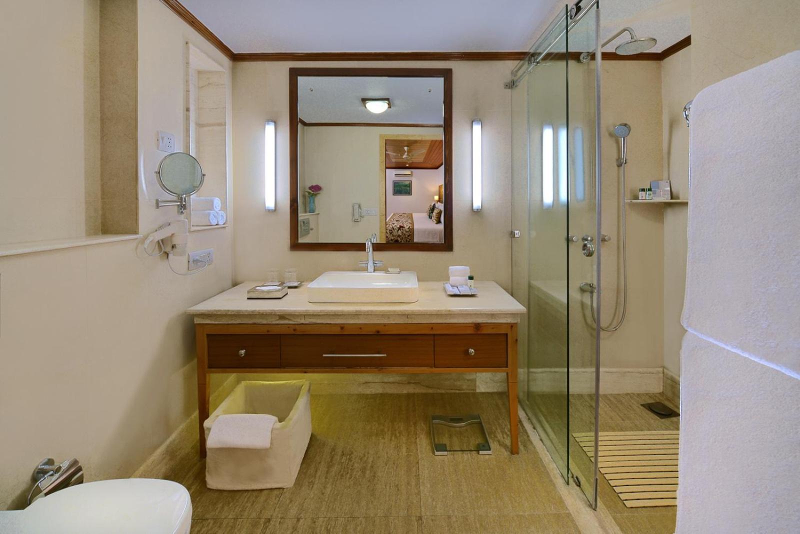 Deluxe Room - Photo 2